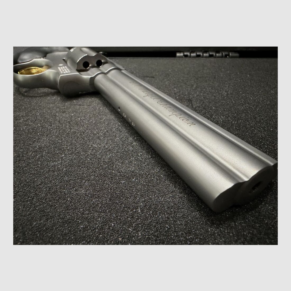 Smith & Wesson 617 Target Champion, Bild 4 von 7