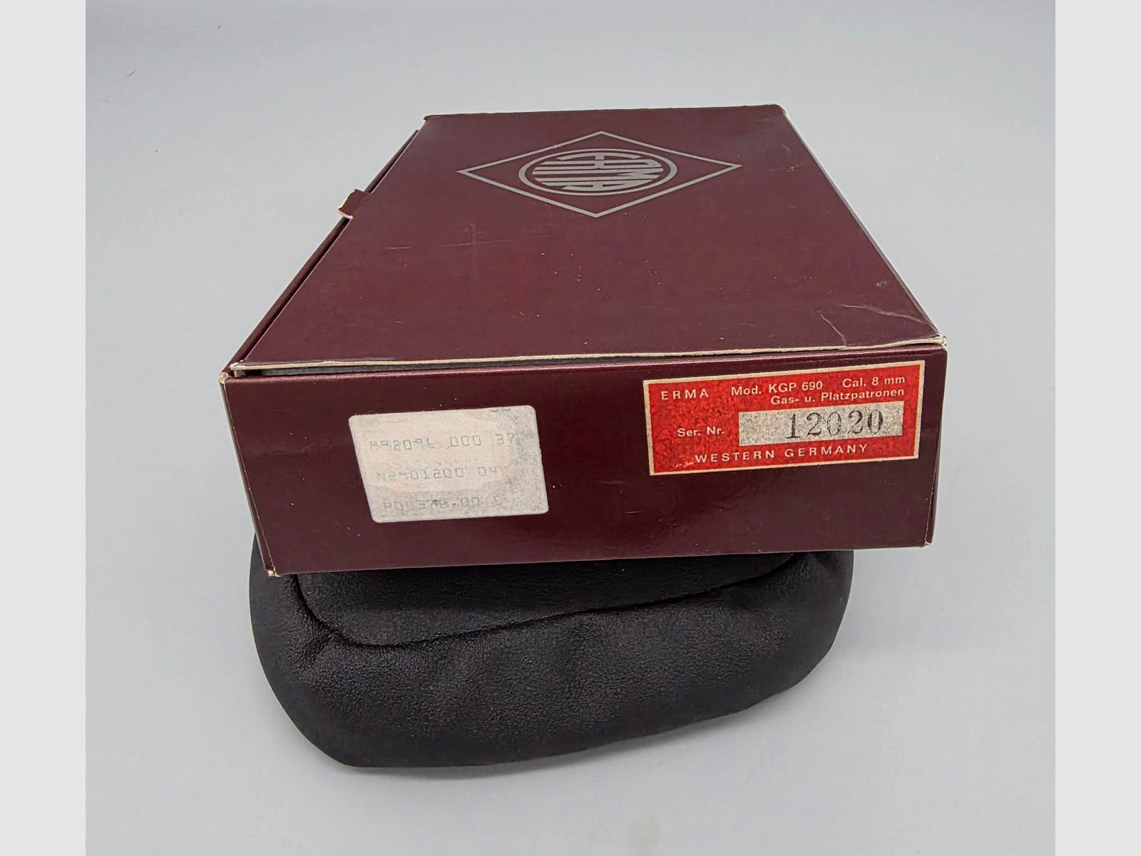 Erma Mod. KGP 690 collector's condition 8mmK P08 blank firing PTB 402 SRS rare KGP690