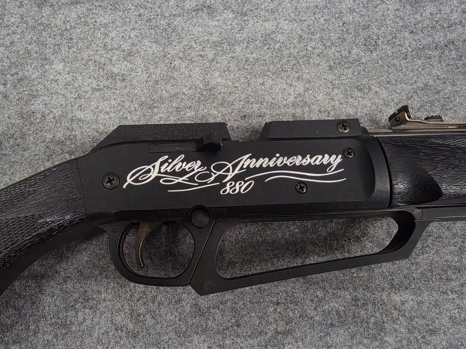 Sondermodell Rarität Silver Anniversary Collector's Edition Jubiläums Modell Unterhebel Vorkomprimier Luftgewehr Daisy Powerline Modell 880 Rogers Airguns USA