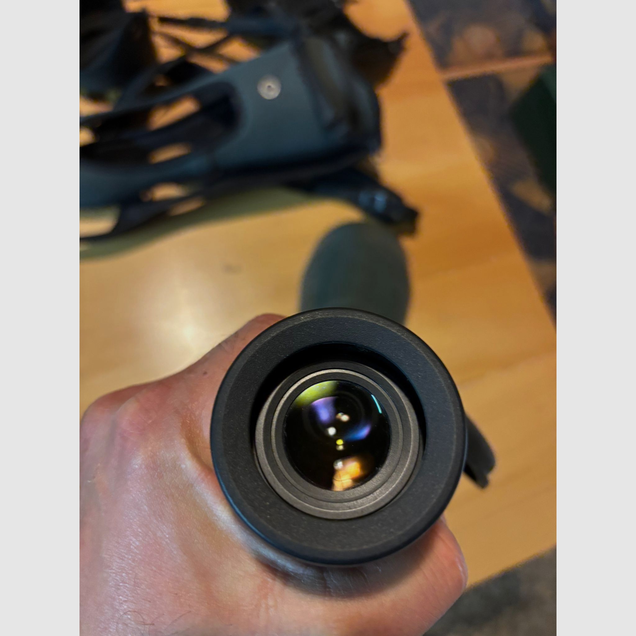 Swarovski ATS Spektiv – Schrägeinblick, 20–60x Vergrößerung und Schutzhülle