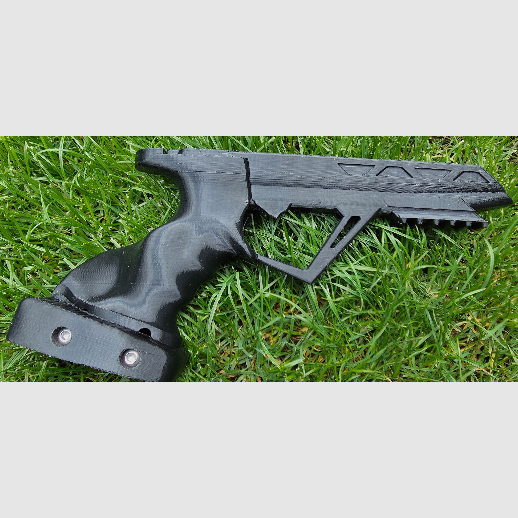 Match grip for Diana Chaser Bandit Airbug PETG black