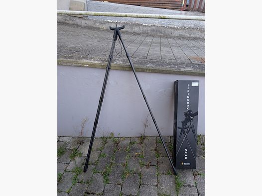 Spartan SpringBok Quad shooting stick