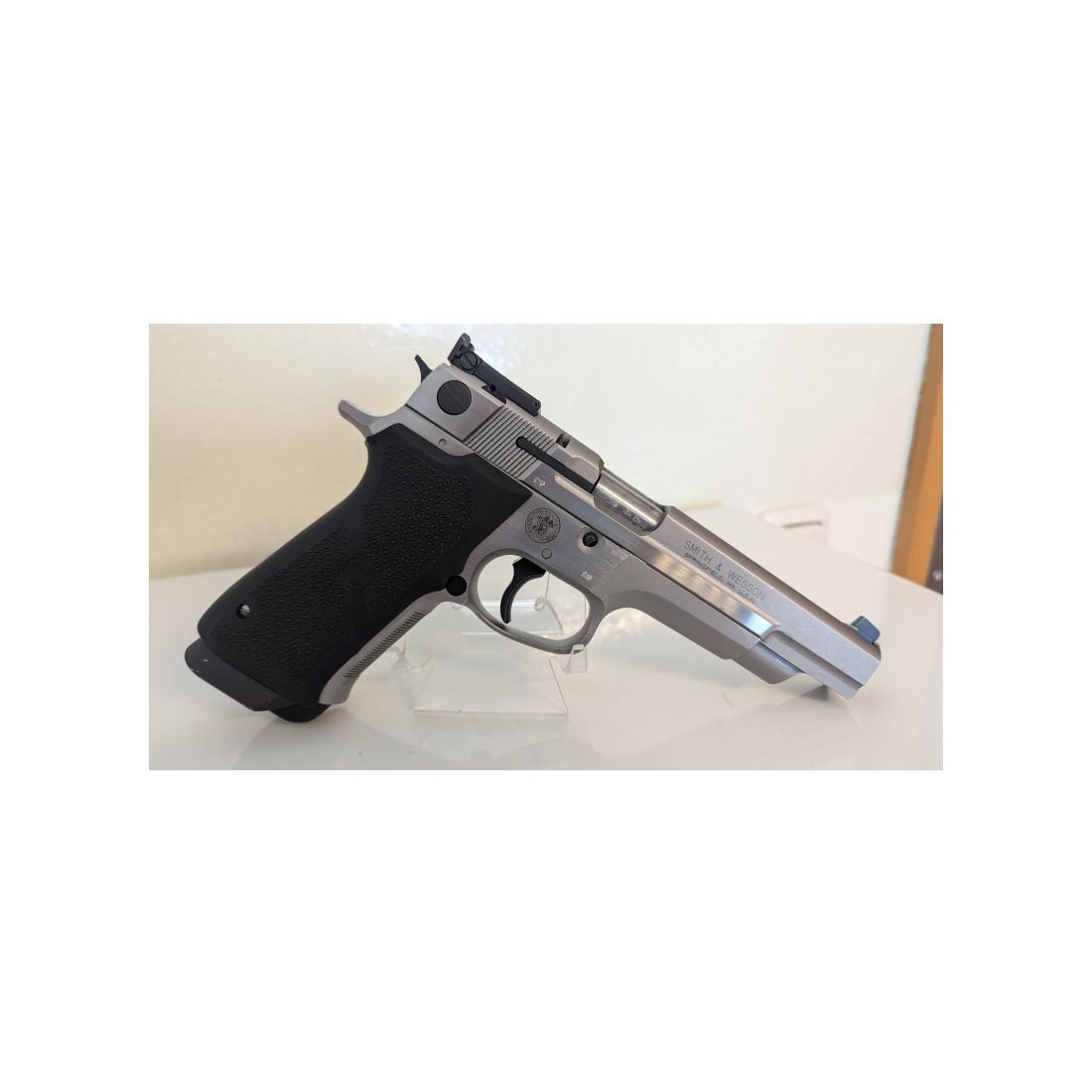 Smith & Wesson Target Champion 9mm Luger