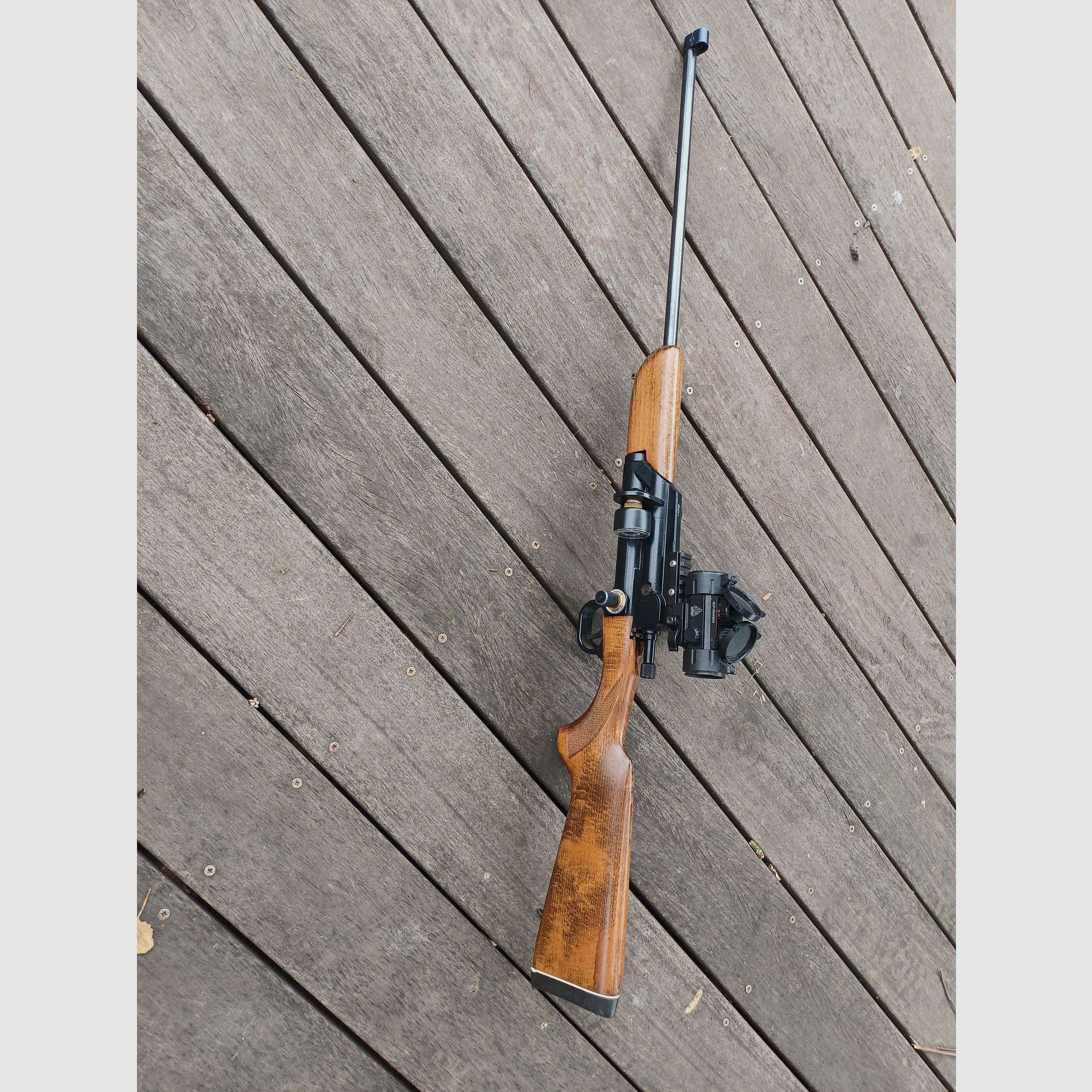 Dist-Inject 50 immobilization rifle