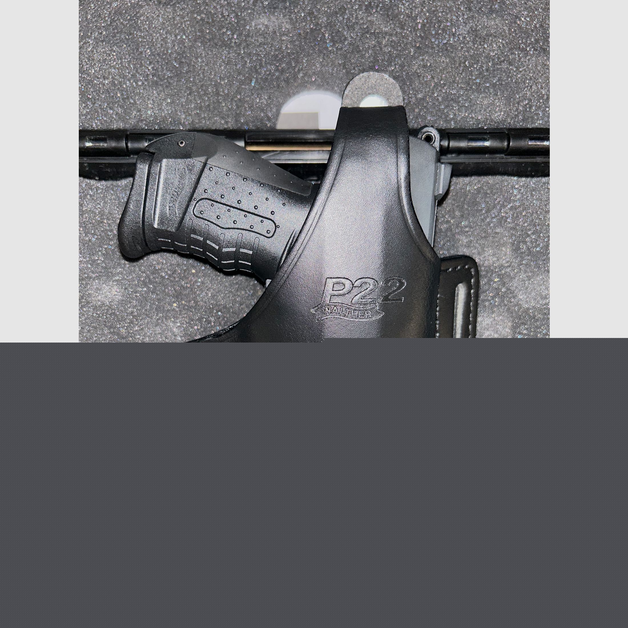 Walther P22 Ready + originales Holster