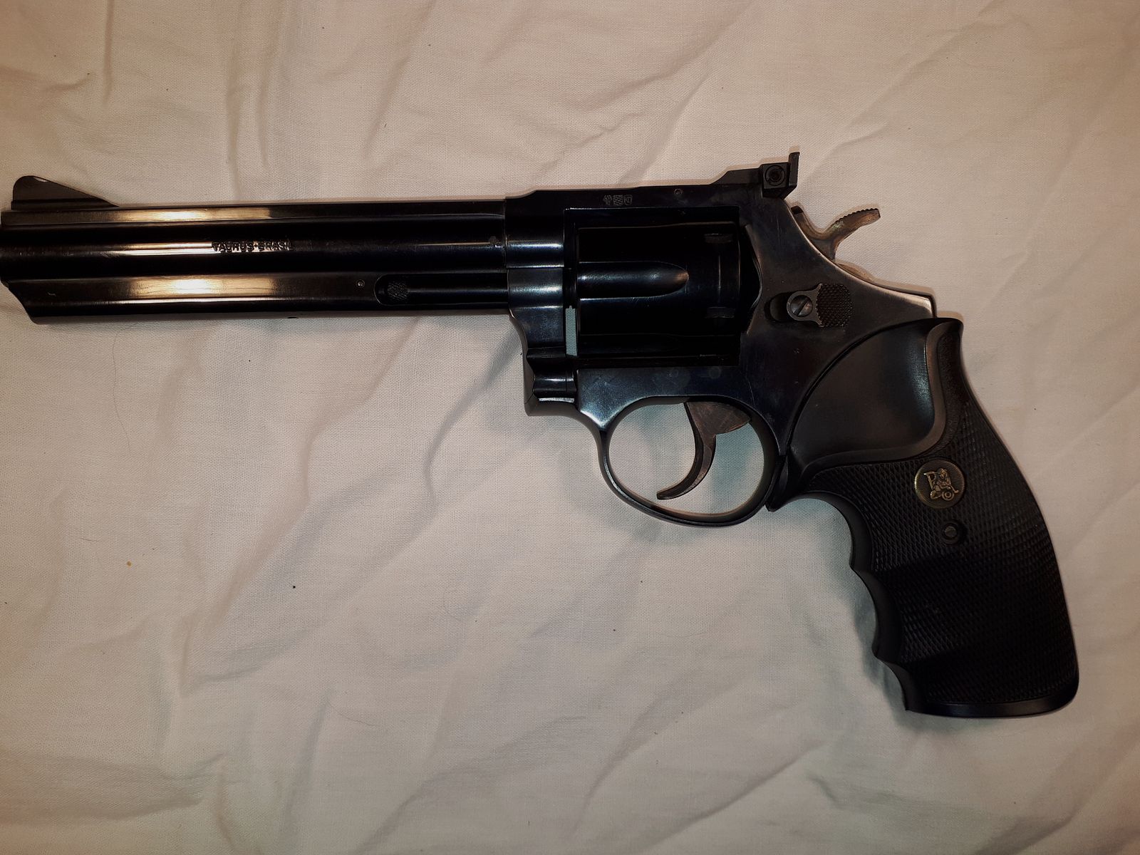 Taurus, 357 Mag. 6 Zoll.