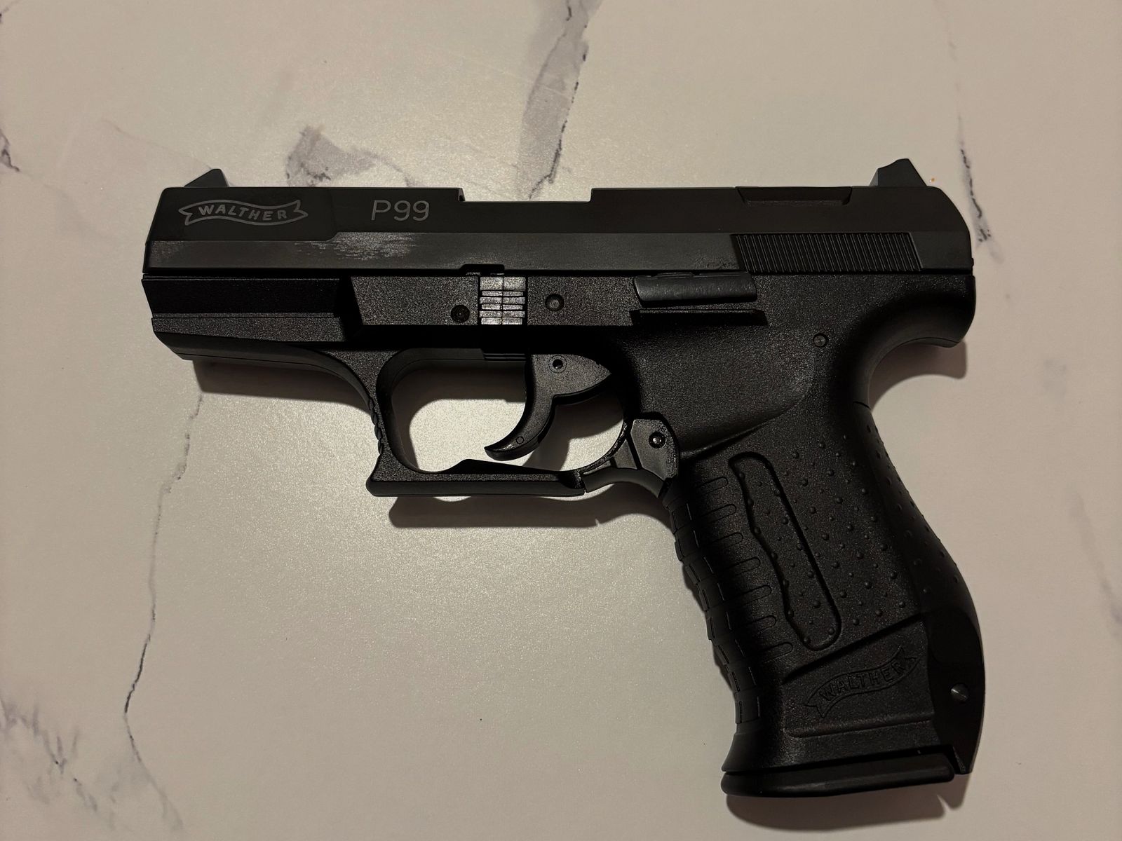 Umarex Walther P99 blank firing pistol 9mm P.A.K. black