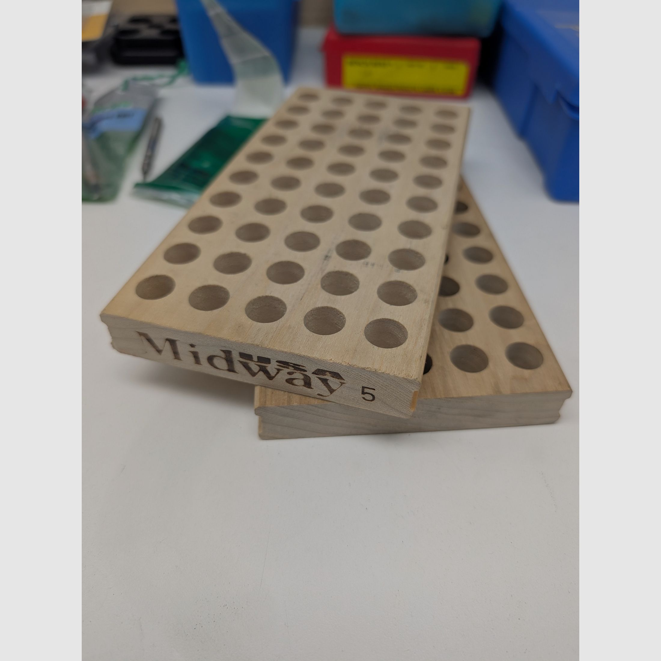 Conjunto recarga y accesorios Hornady, RCBS Dillon MTM y más.