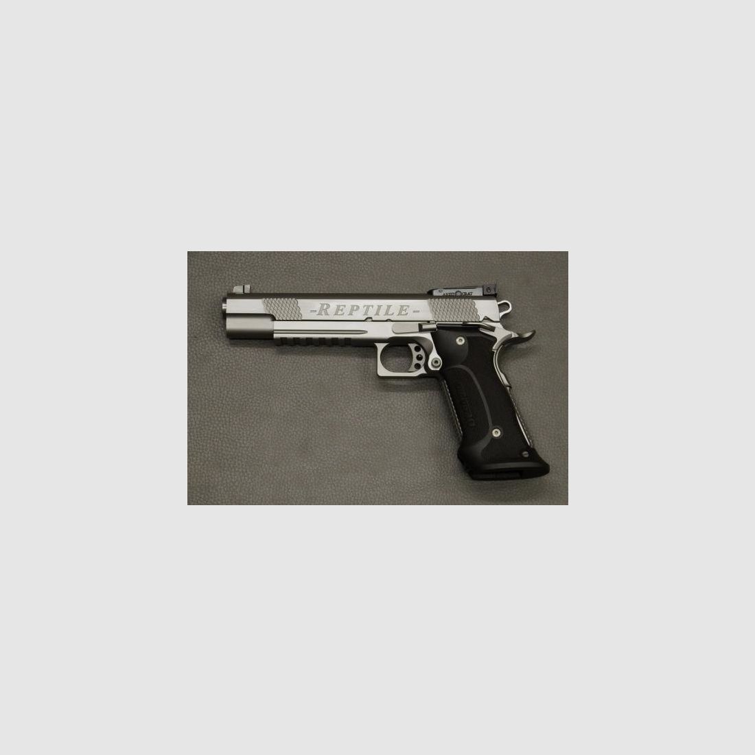1911 Club 30 Reptile Pistol / Caliber .45 ACP / Silver CrN PVD Coated