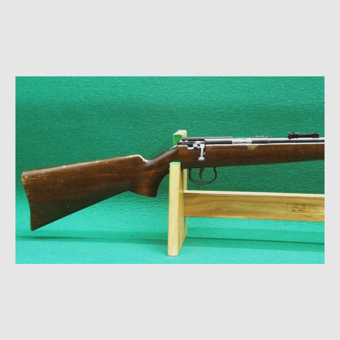 Anschütz single-shot rifle
