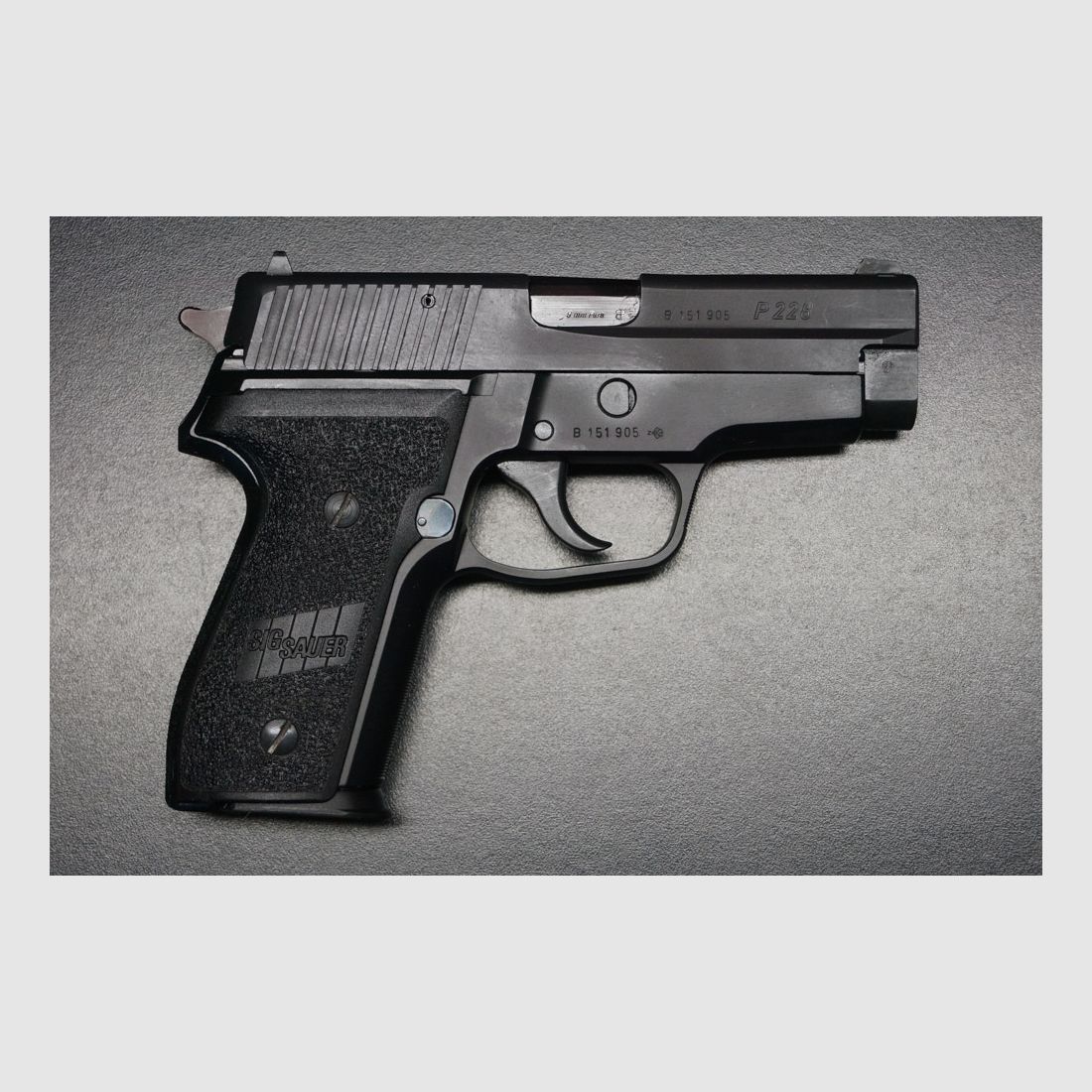 Sig Sauer P228, Bild 1 von 6