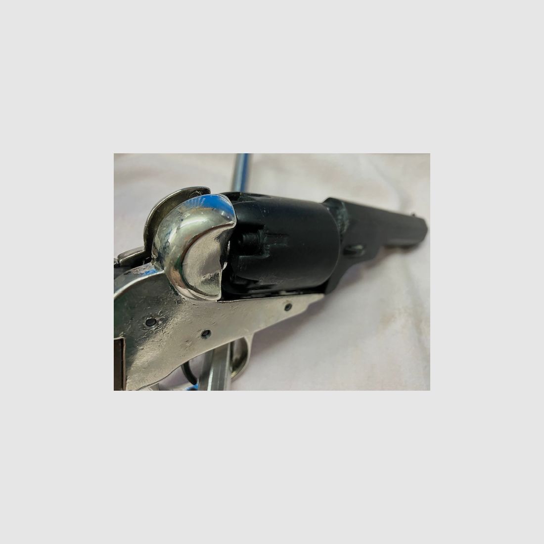 Pistola de bolsillo modelo Baby Dragoon de 1848