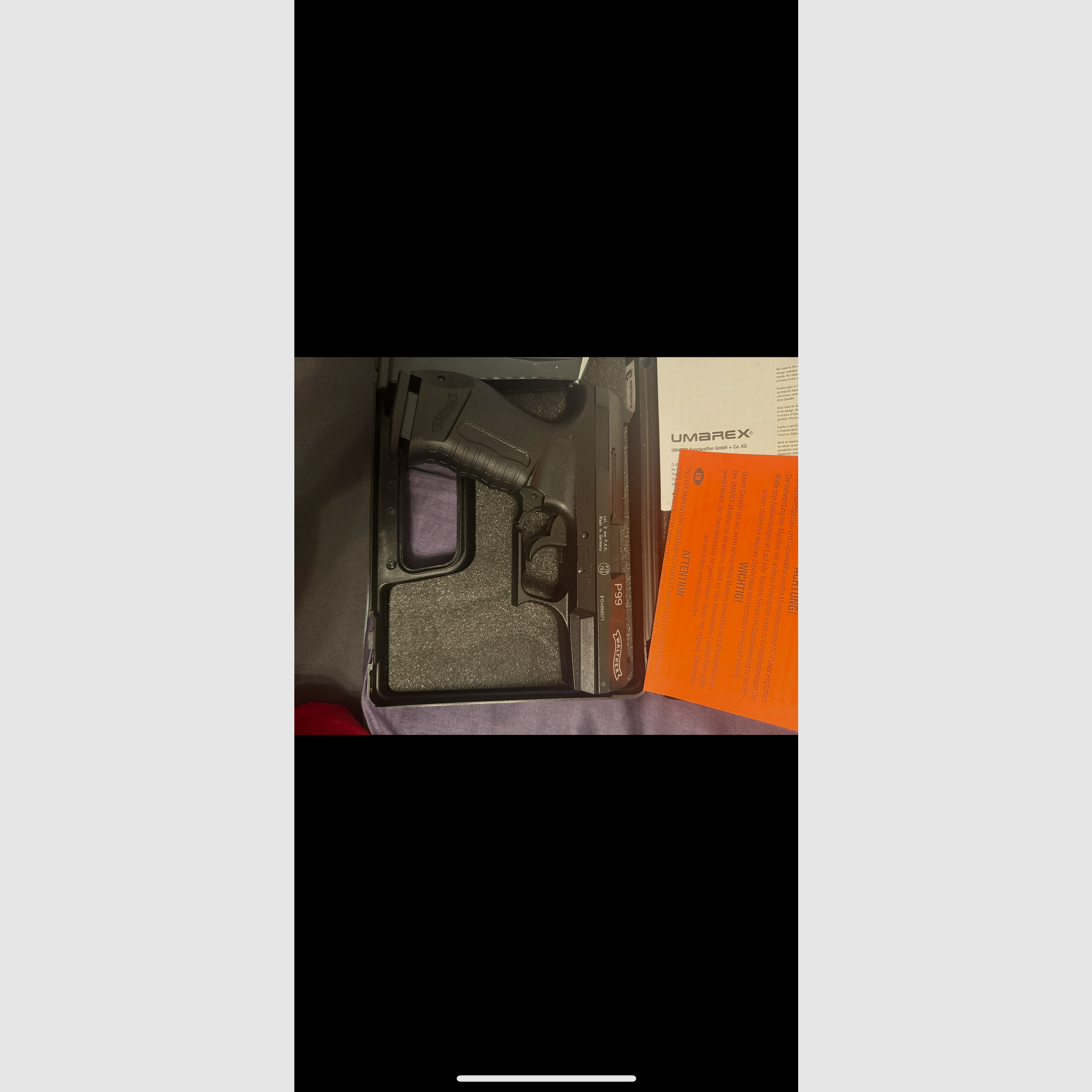 Walther p99  mit 2 Magazine 