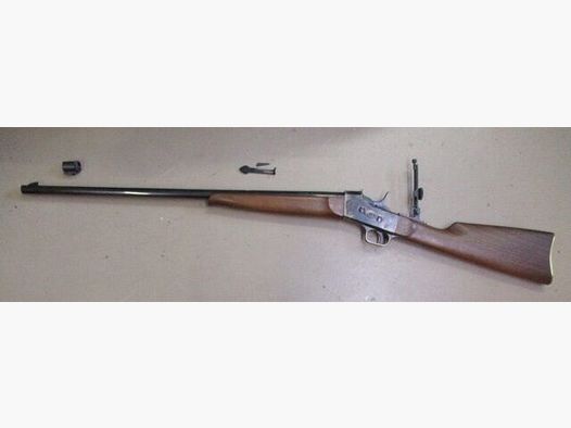 Rifle de un solo disparo Pedersoli Rolling Block con mira de largo alcance RB