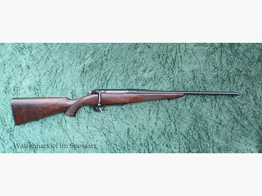 Repetitiegeweer Heym SR21, met klassieke kolf. Kal..308Win. Als nieuw.