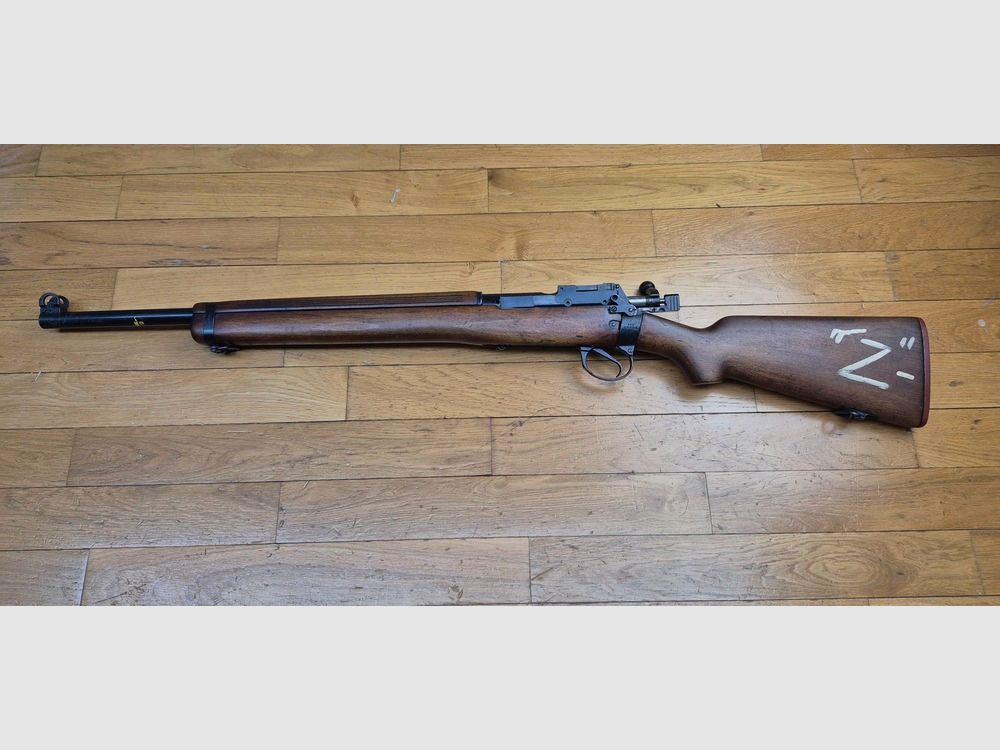 Schöner Lee-Enfield N°8 MKI – Britische Vorschriftstraining-Waffe – Kal. .22LR – Fazakerley-Fertigung von 1952 – Schönes militärisches „zivilisiertes“ Exemplar – Militärdiopter von guter Qualität – Sehr schöner Lauf und gute Mechanik – schönes Holz – TBE, Bild 1 von 31