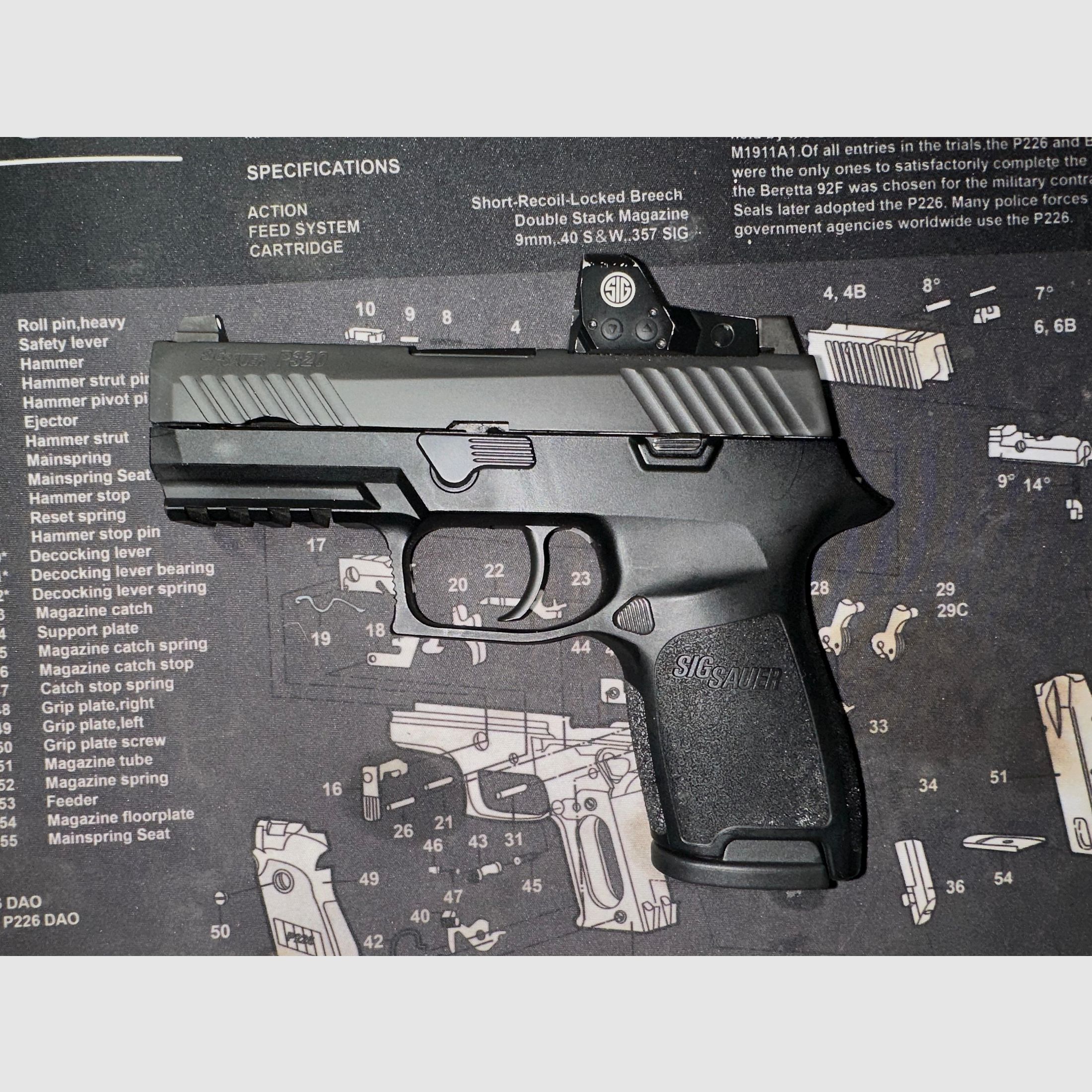 Sig Sauer P320 X-Compact RX 9mm Luger – Romeo1, 5 Magazine, top Zustand