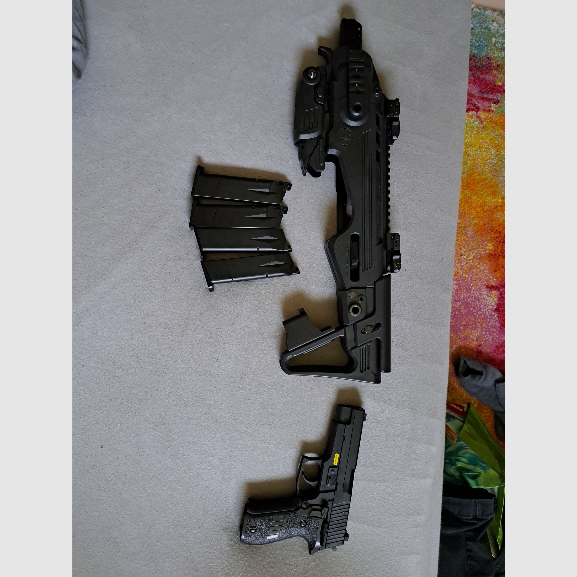 WE P226 GBB mit Carabine Kit