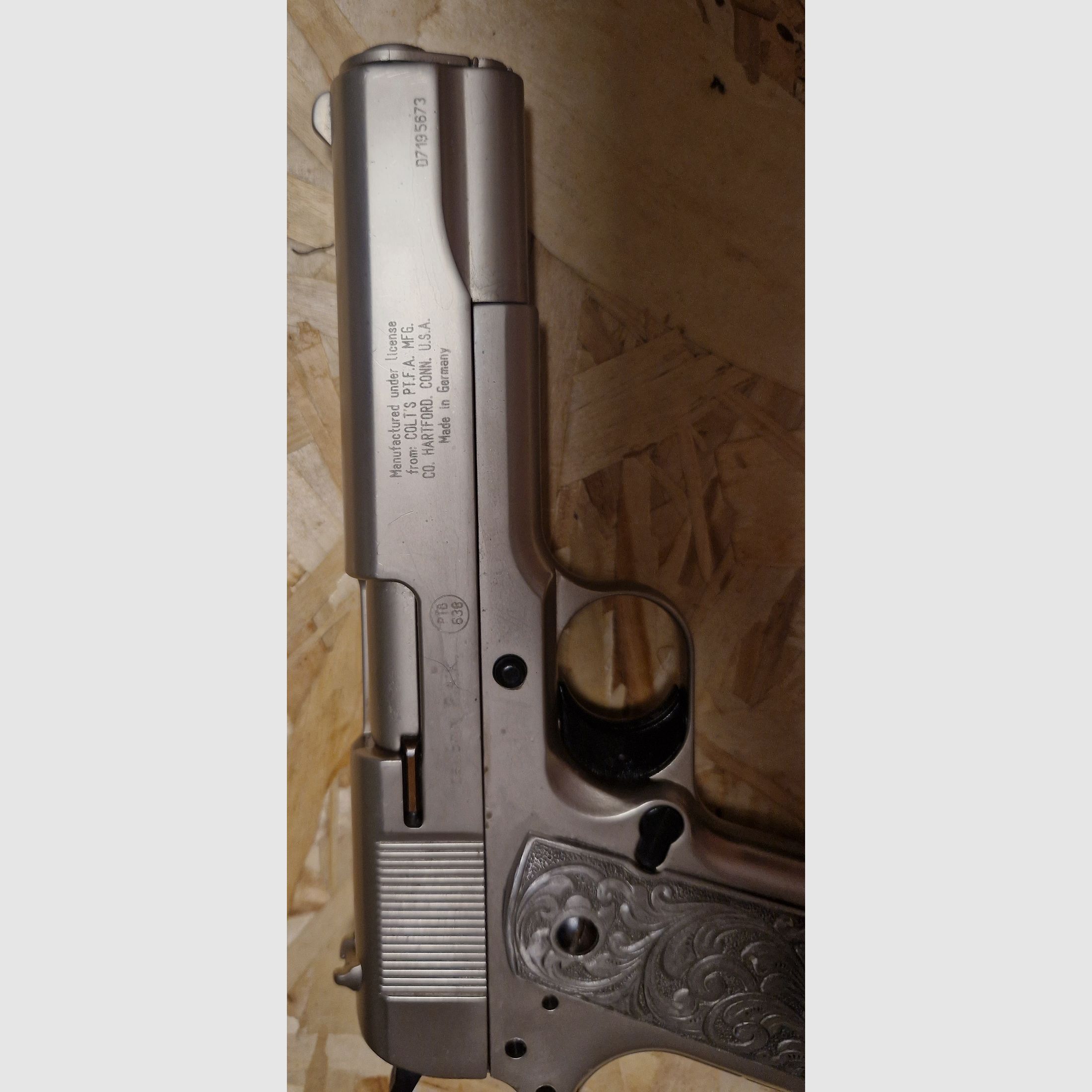 COLT GOVERNMENT 1911  A1 / SILBER / CHROME  / mit  Zubehör / cal. 9mm P.A.K. / PTB 638 / SCHRECKSCHUSS GAS PISTOLE SILVESTER SELBSTVERTEIDIGUNG SAMMLUNG  -----> Beschreibung lesen <------