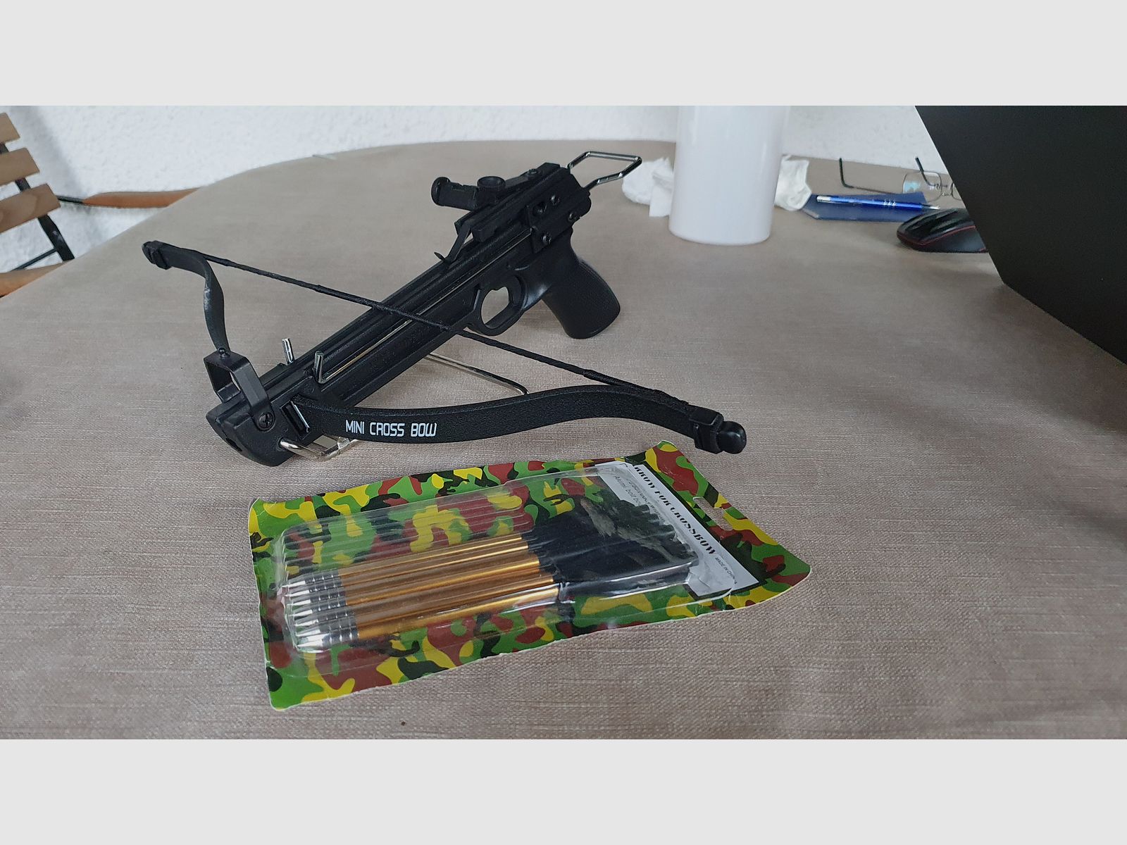 Pistol crossbow 50 lbs with 7 aluminum bolts crossbow