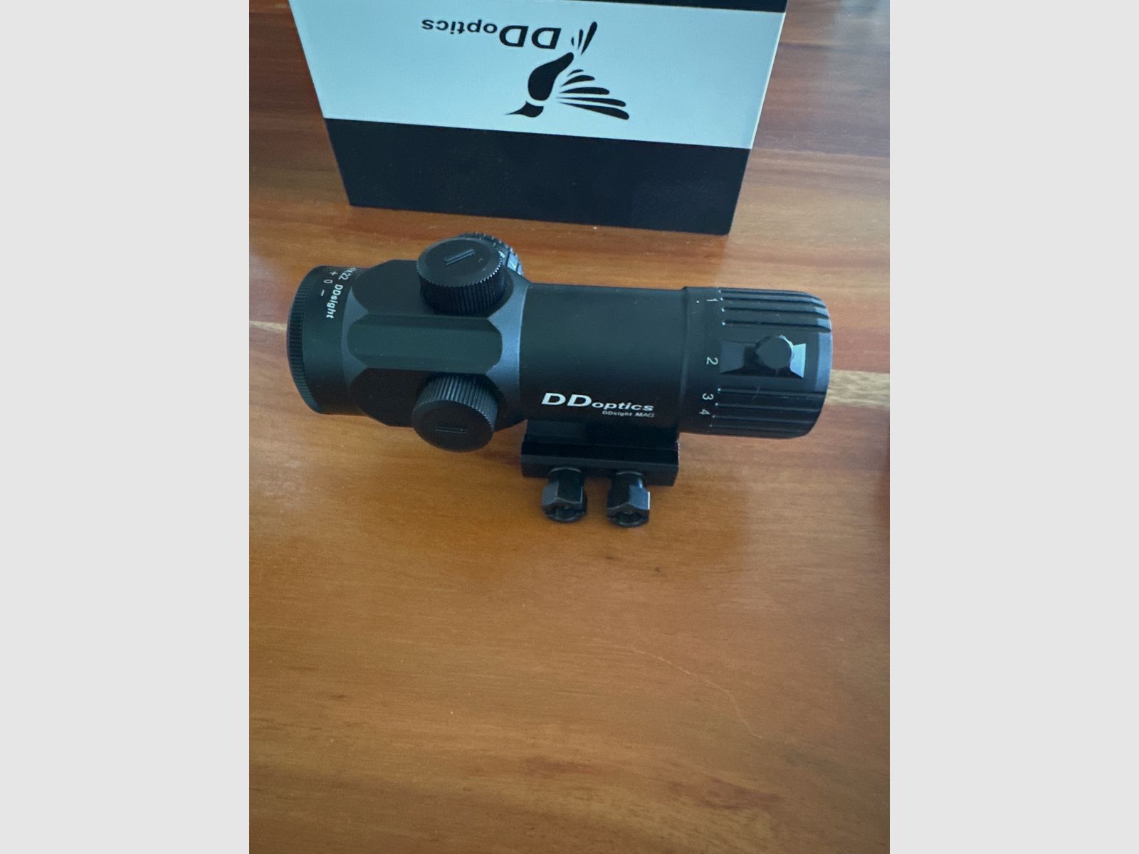 DDoptics DDsight MAG tactical 1-4x22 (Manual Reticle) – NOWY I NIEWYKORZYSTANY w OVP