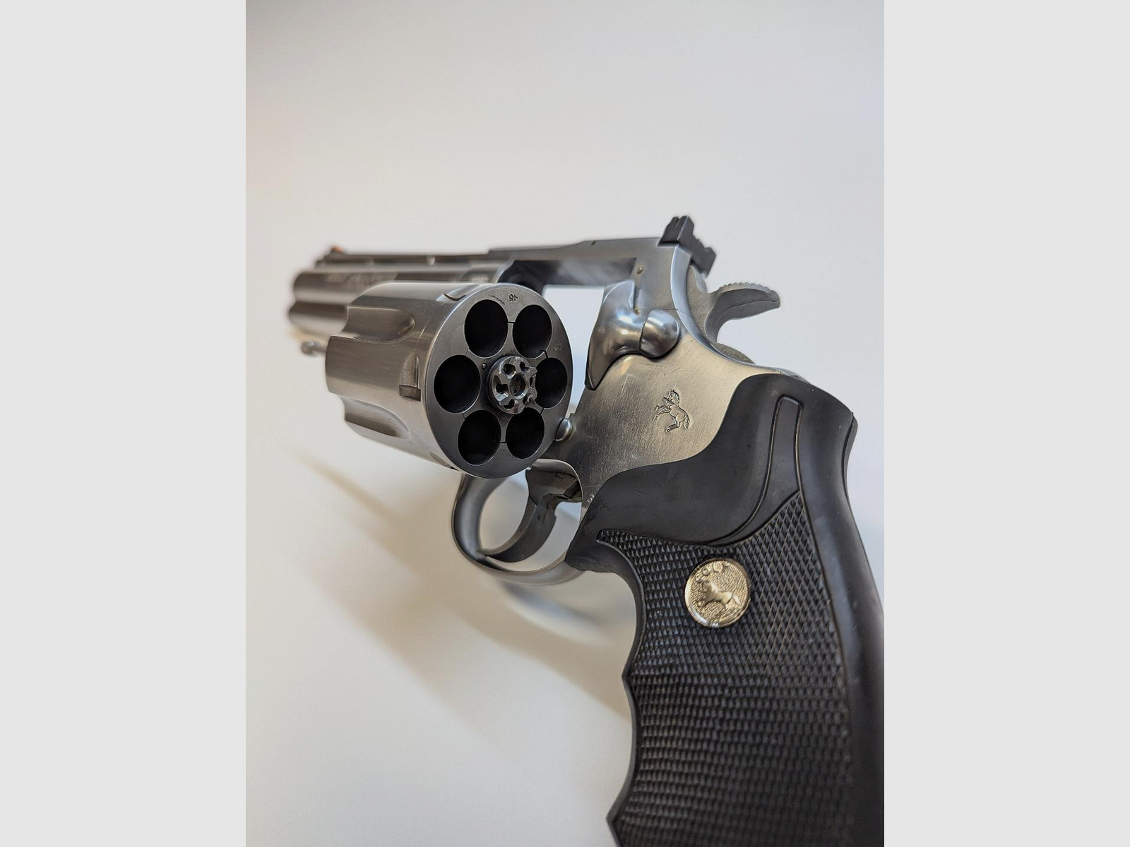 6"  Revolver Colt Anaconda  in  .45 Long Colt 