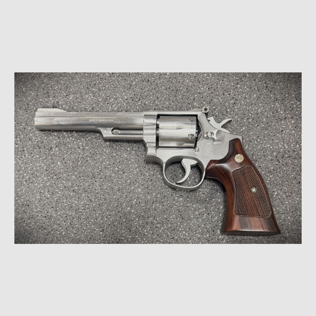 Smith & Wesson S&W 66-2, image 1 of 5