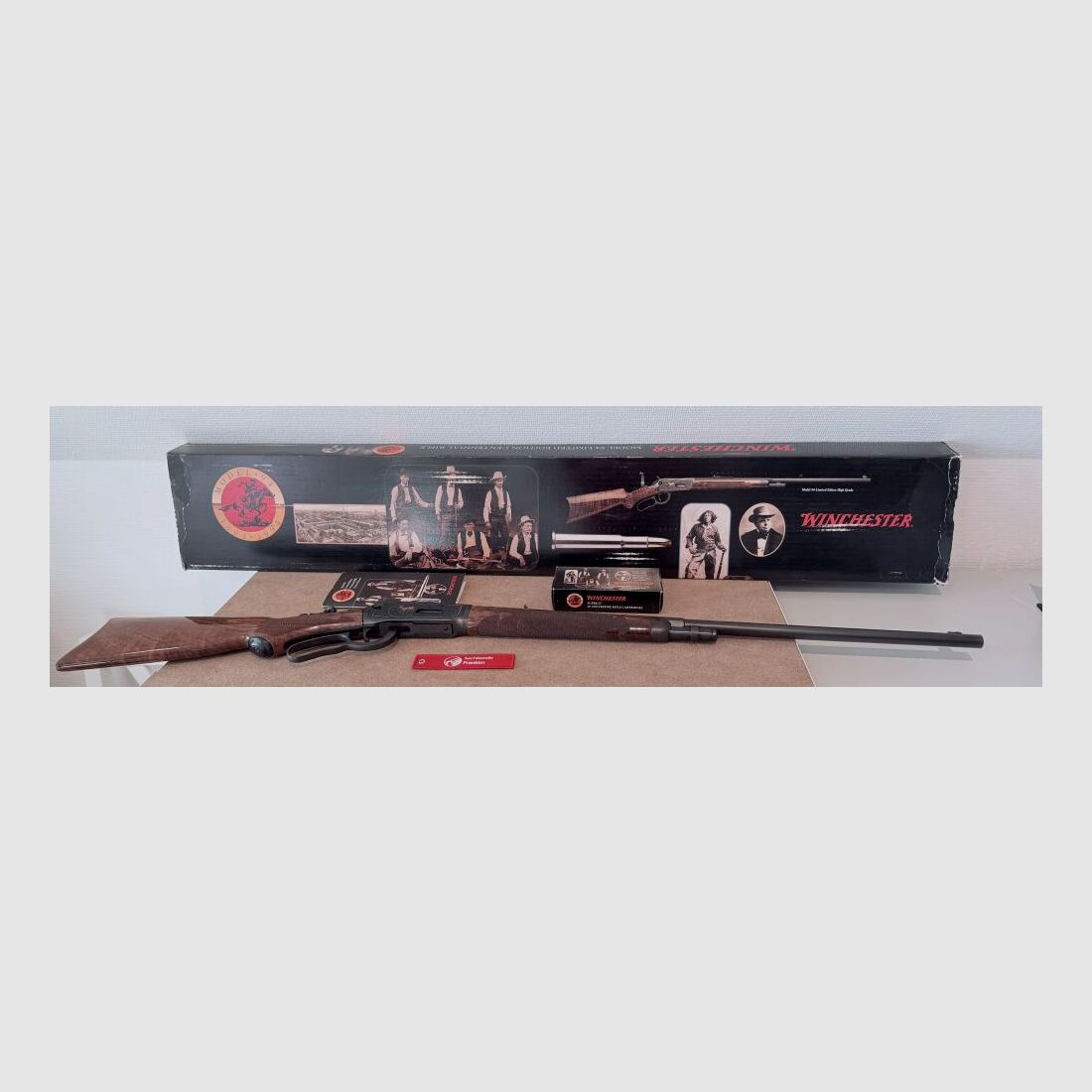 Winchester 1894 Centennial High Grade inkl. Karton, Booklet und Munition, Bild 2 von 10