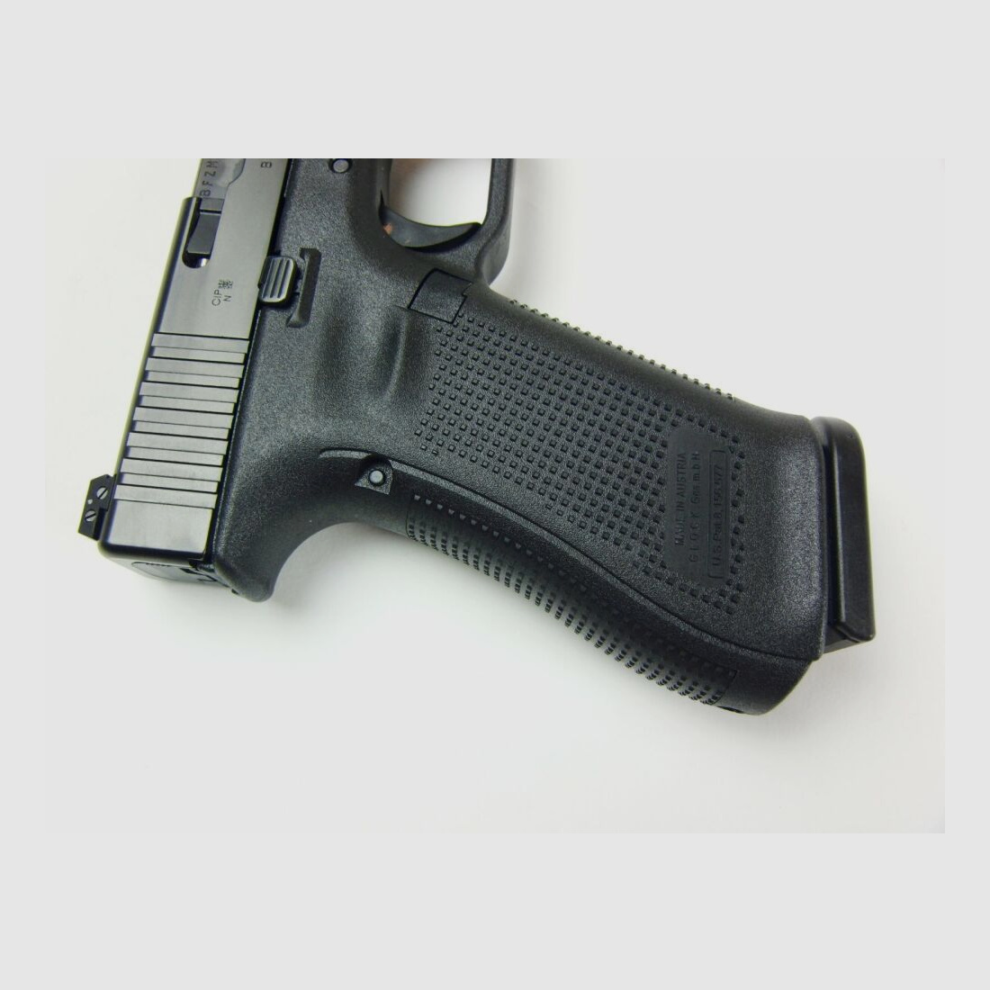Glock	 Glock 17 Generation 5, Kaliber 9x19