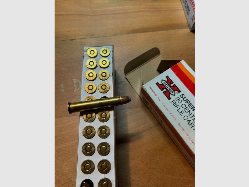 Rifle cartridges 38-55win