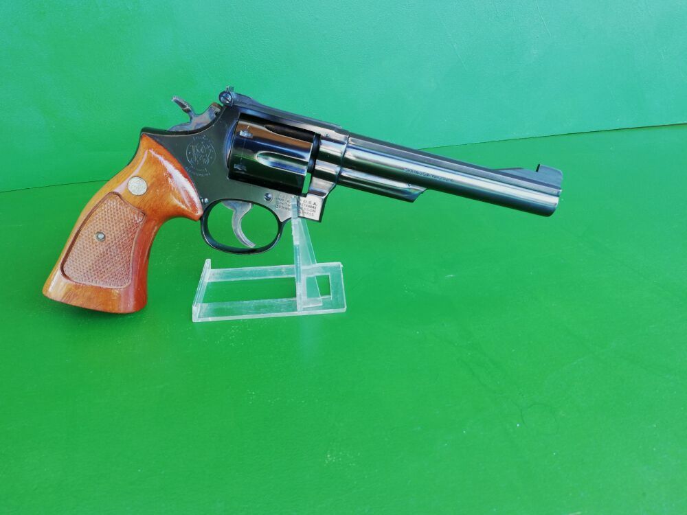 Smith & Wesson