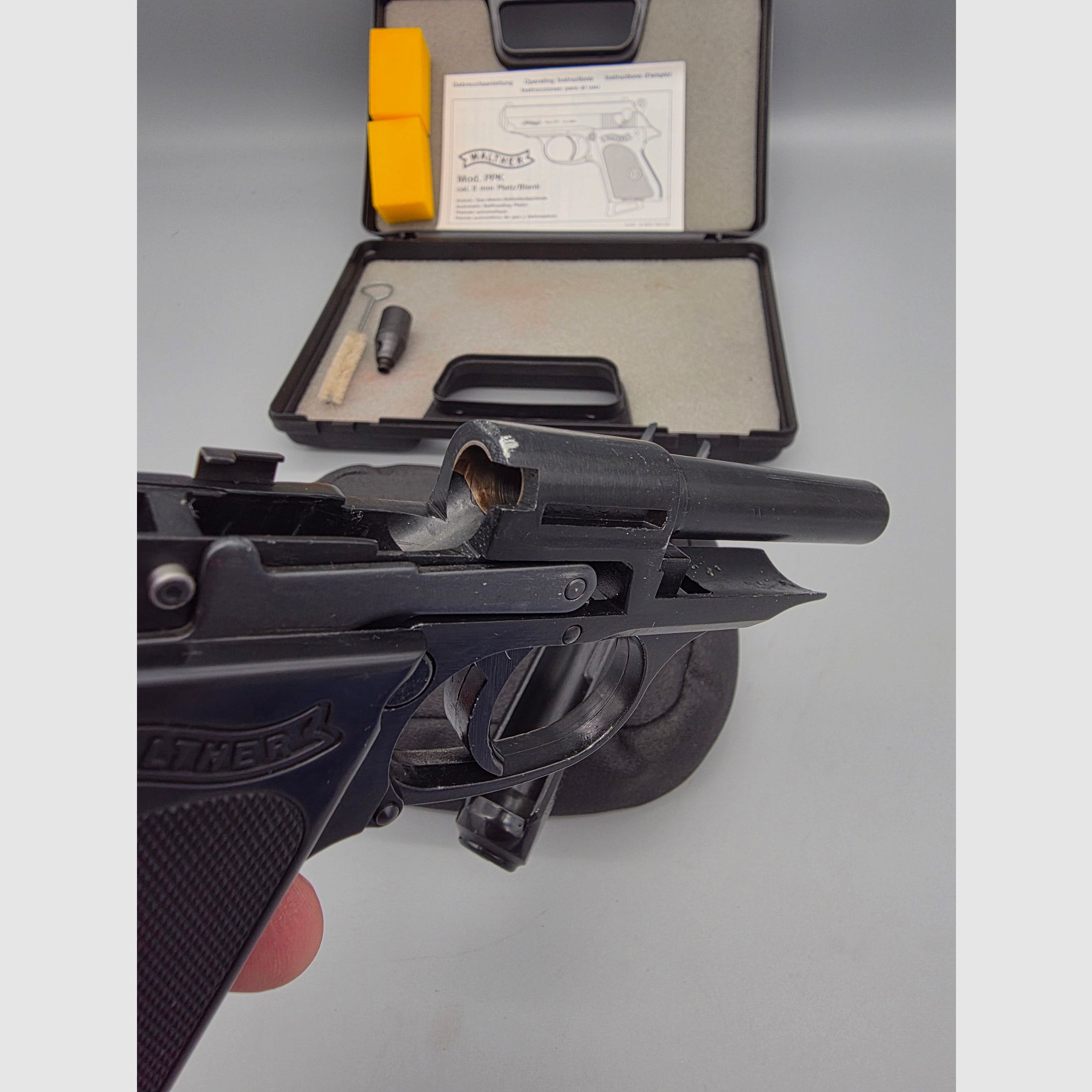 Neuwertig u. ungeschossen Walther PPK 8mm Knall PTB 502 mit Beschuss 1993 (KD) Schreckschuss SRS Silvester