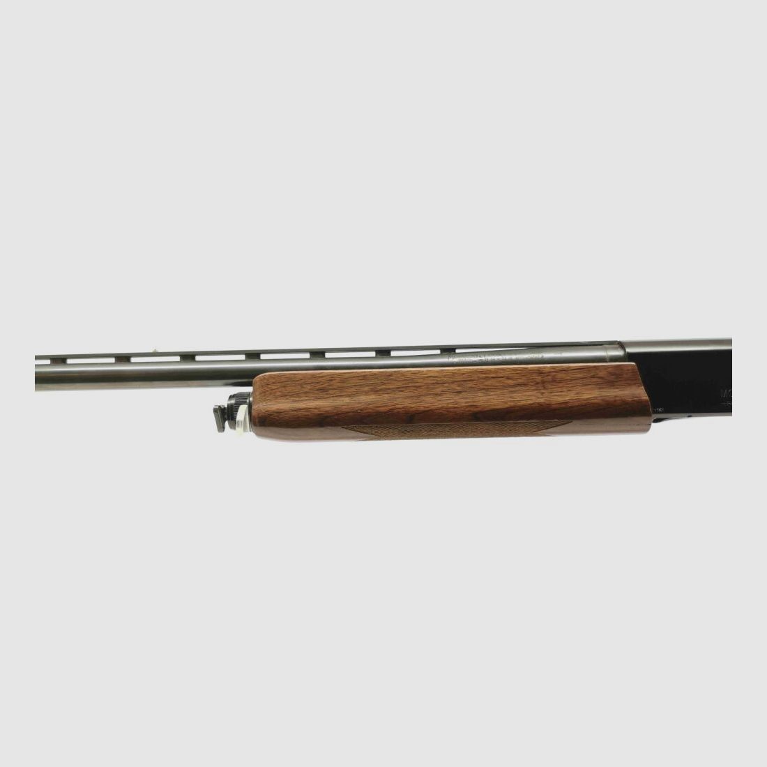 Mossberg 9200