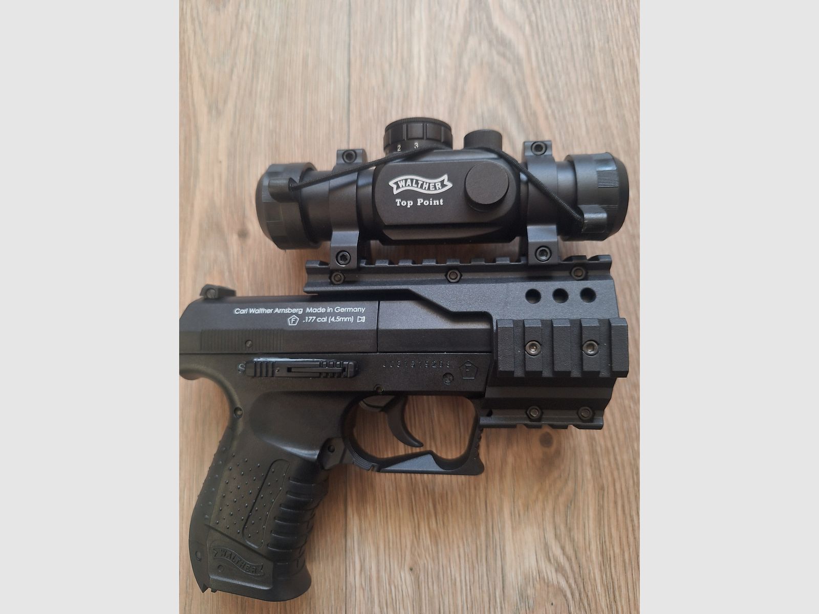 Pistole Walther CP Sport Nighthawk CO2, Cal. 4,5mm Diabolo