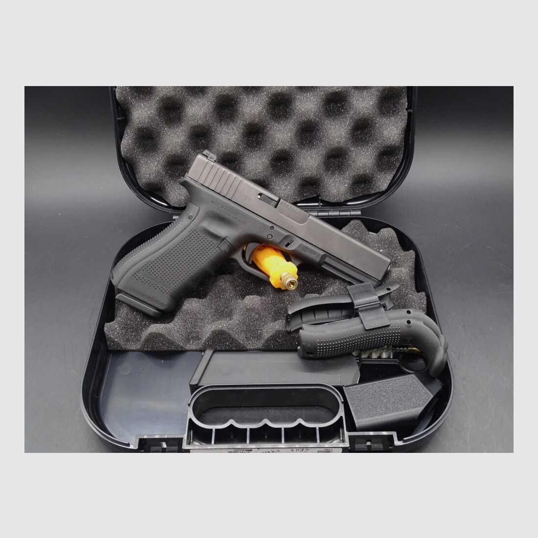 Glock 17 Gen 4 Calibre 9mm Luger 17 Gen 4, imagen 1 de 2