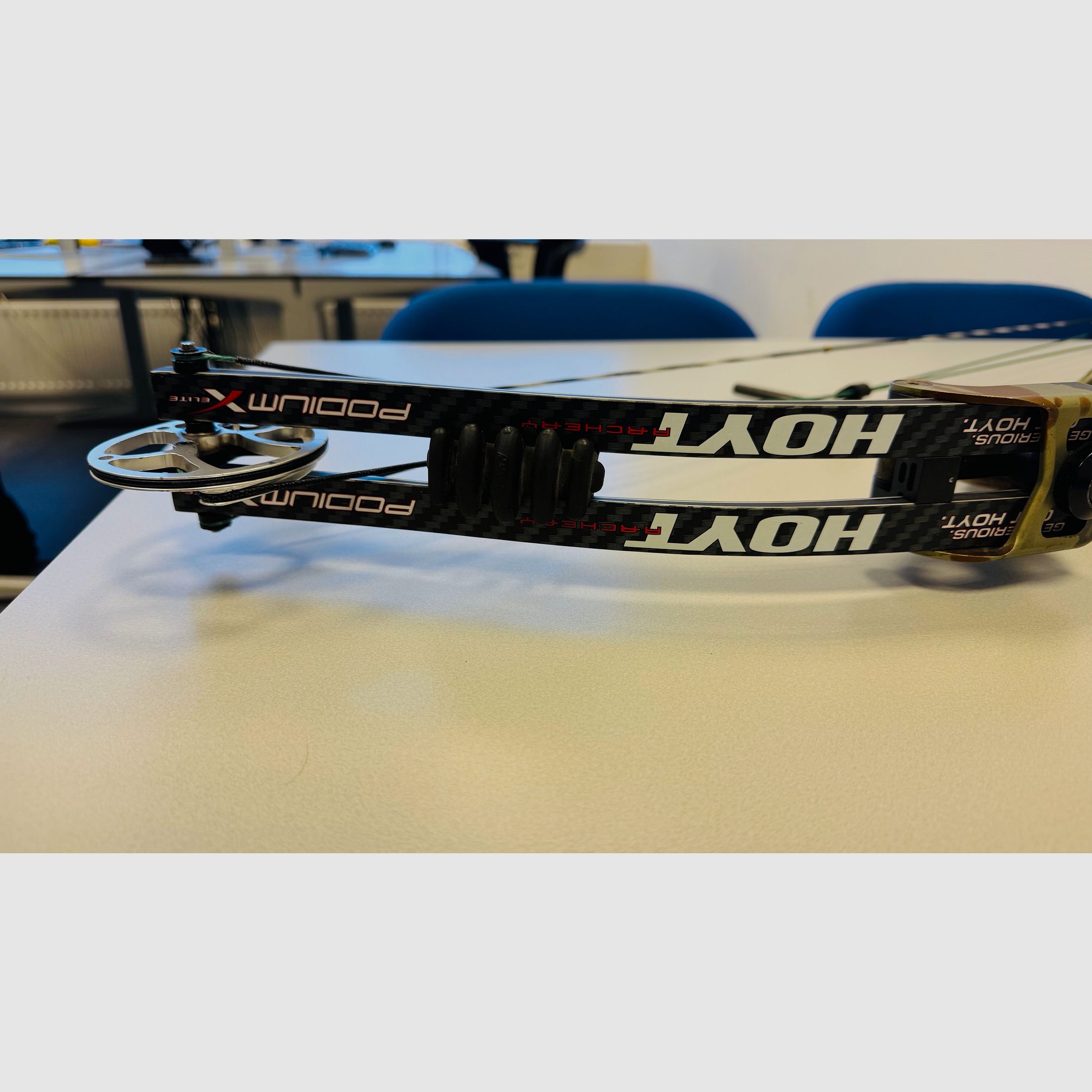 Hoyt Caribou Podium X Elite compound bow for hunting