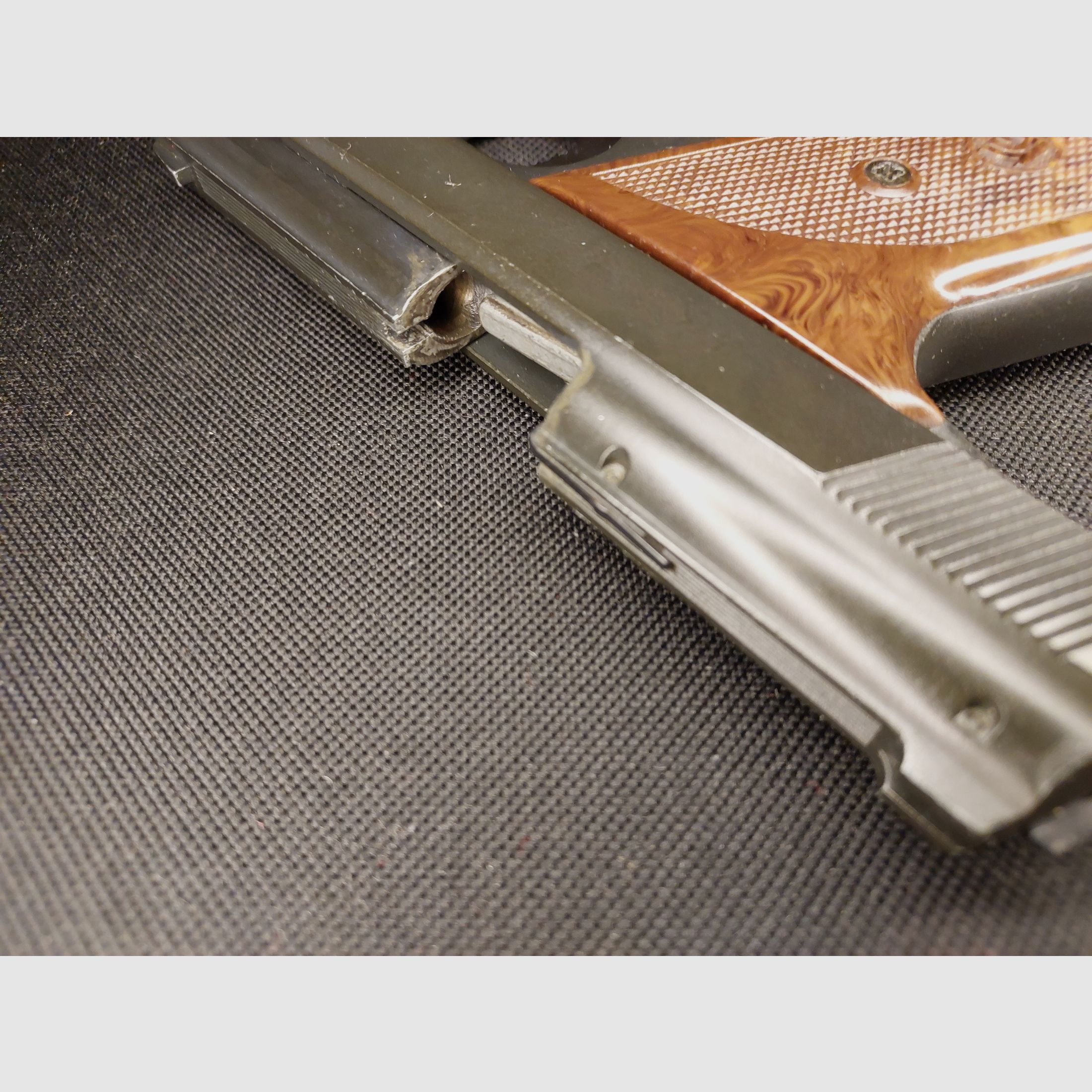 Röhm RG8 / RG 8 Schreckschusspistole 8 mm K. PTB 412 mit Schachtel und Zubehör