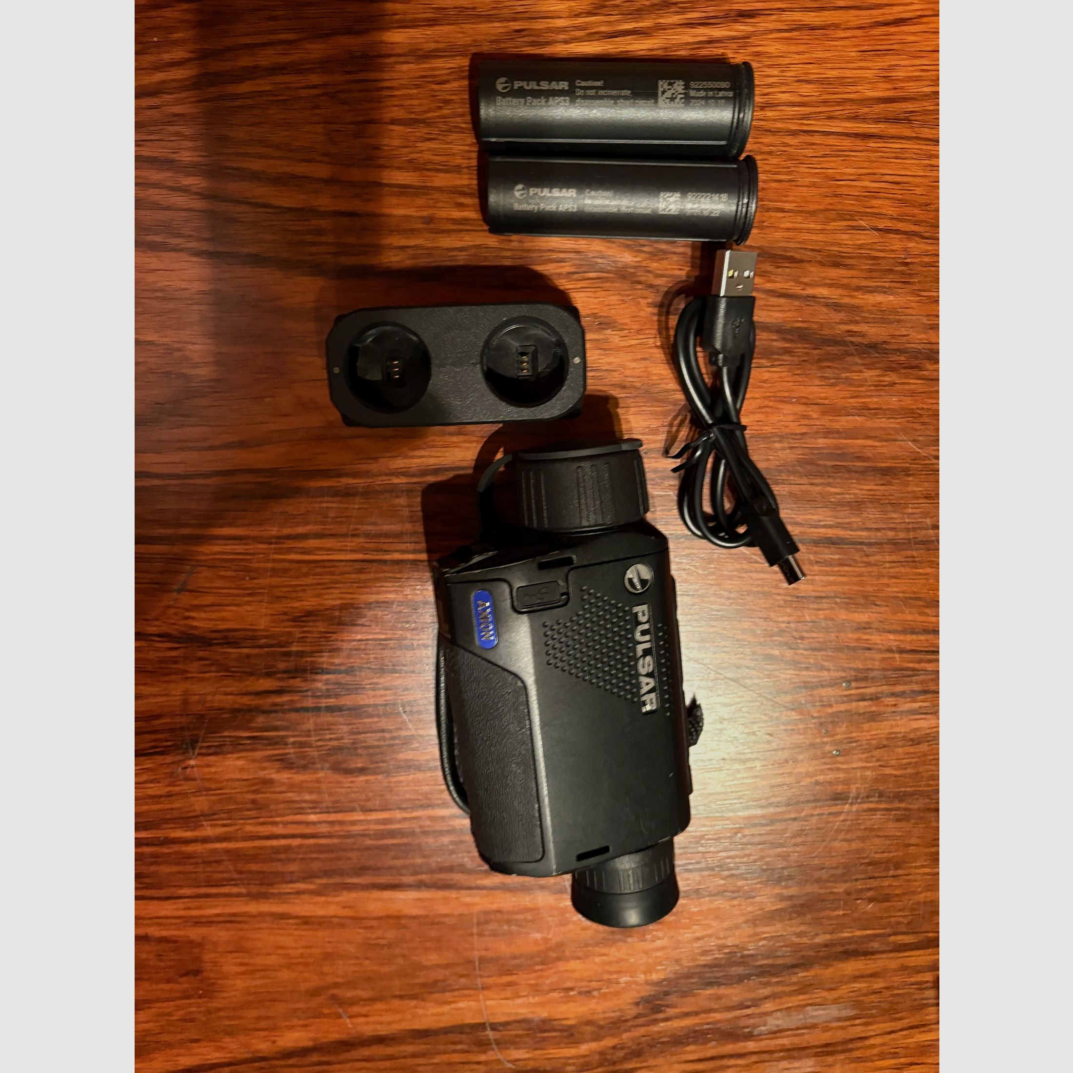 Pulsar Axion xm30s with battery charger and battery pack