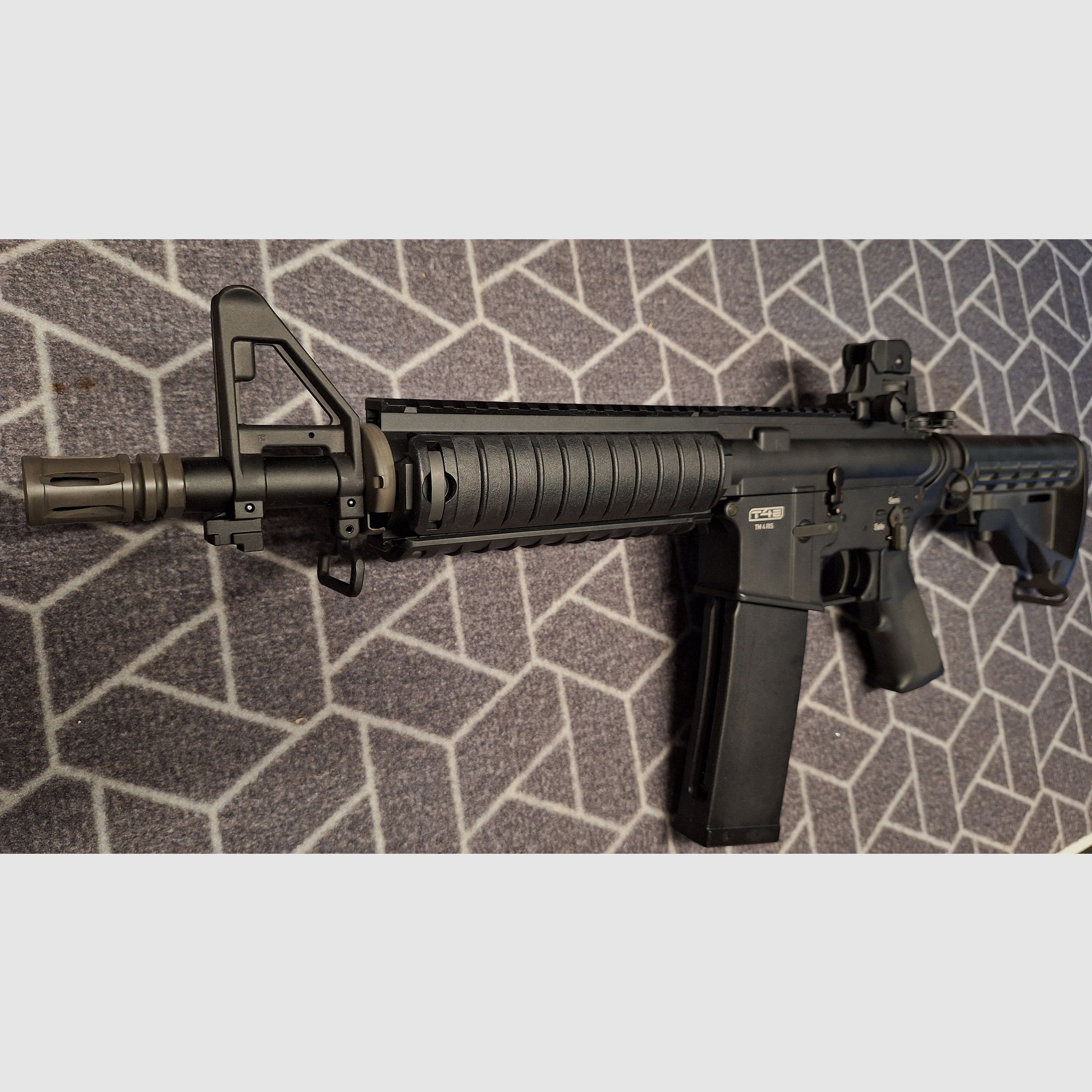 TM4 RIS T4E Umarex Sturmgewehr NEU!