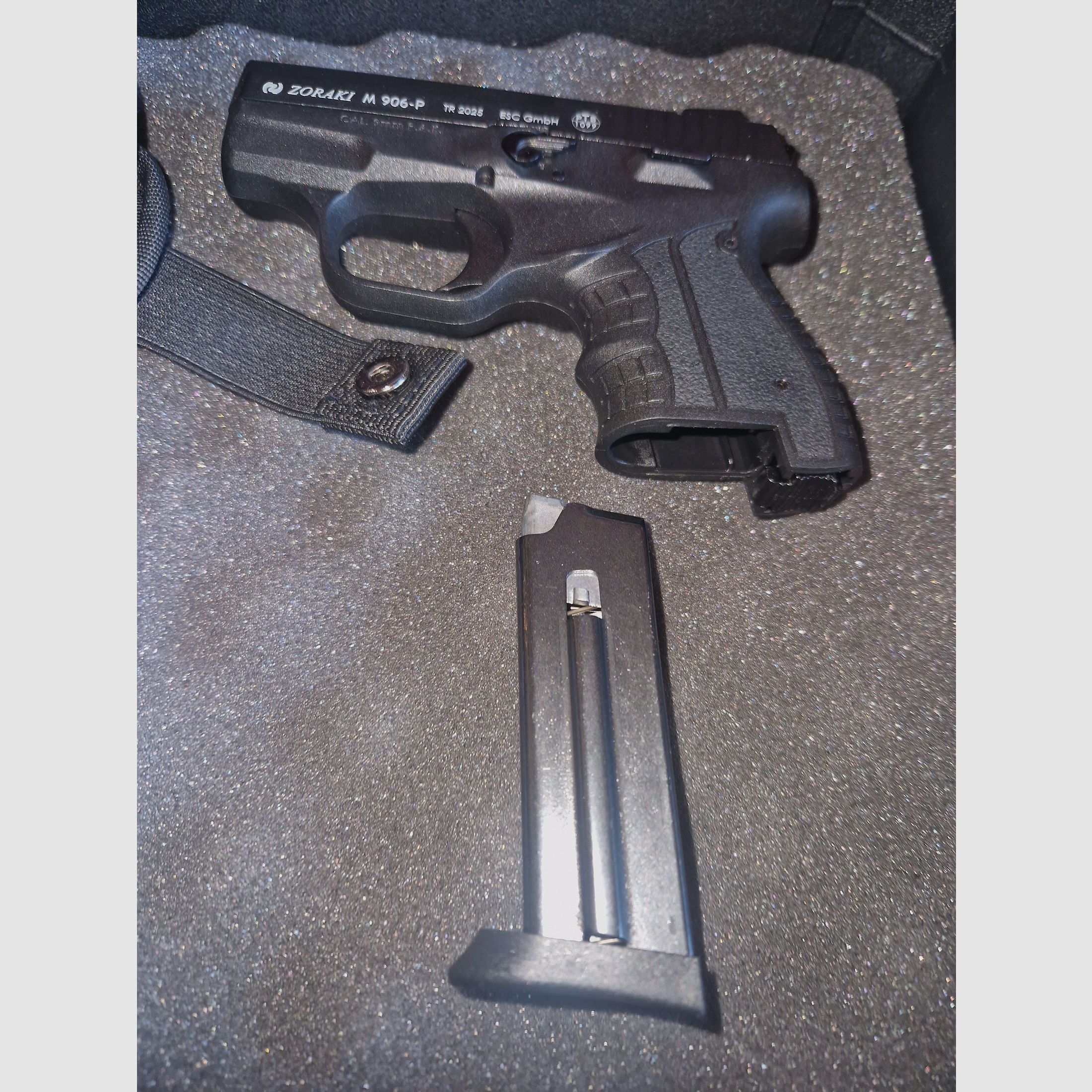 Zoraki 906 pistolet à blanc