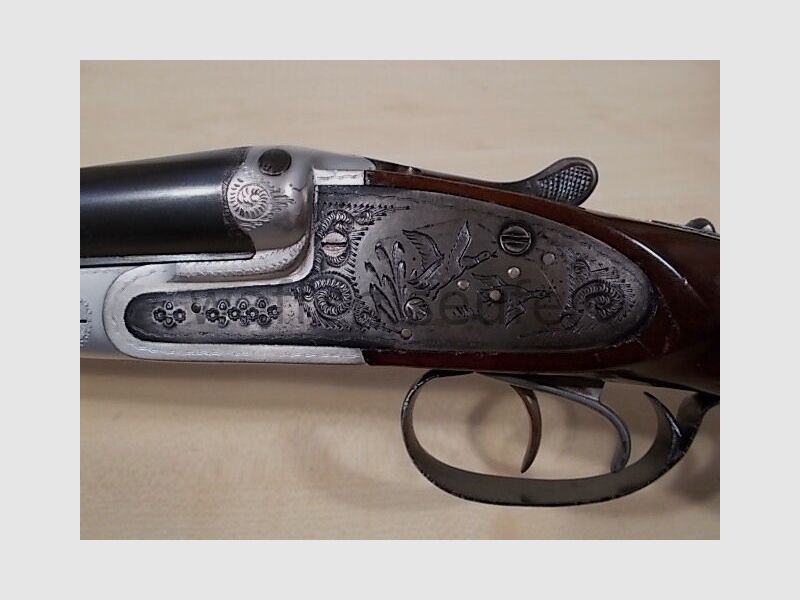 Fucile a doppia canna Forest con chiusura laterale