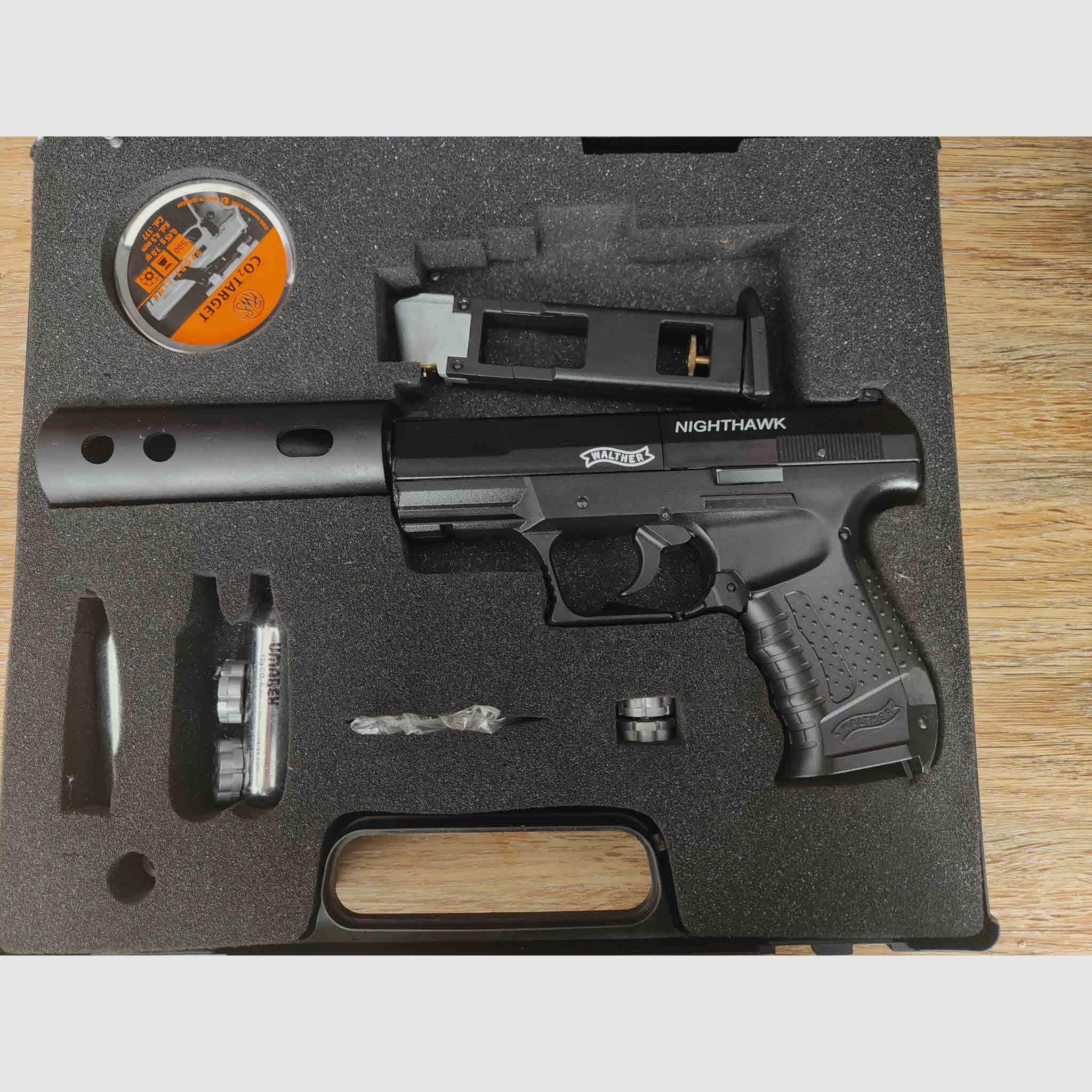 Pistolet à plomb Co2 Walther Nighthawk