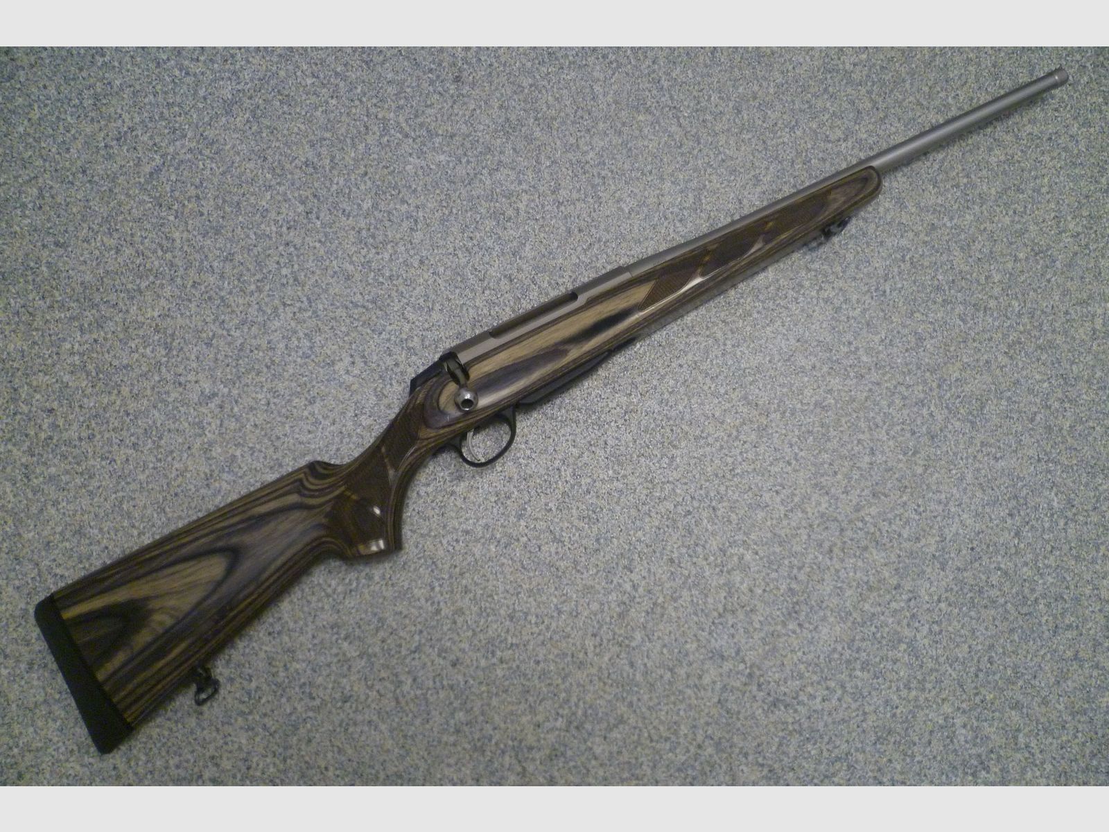 Rifle repetidora Tikka T3 acero inoxidable laminado 8x57IS