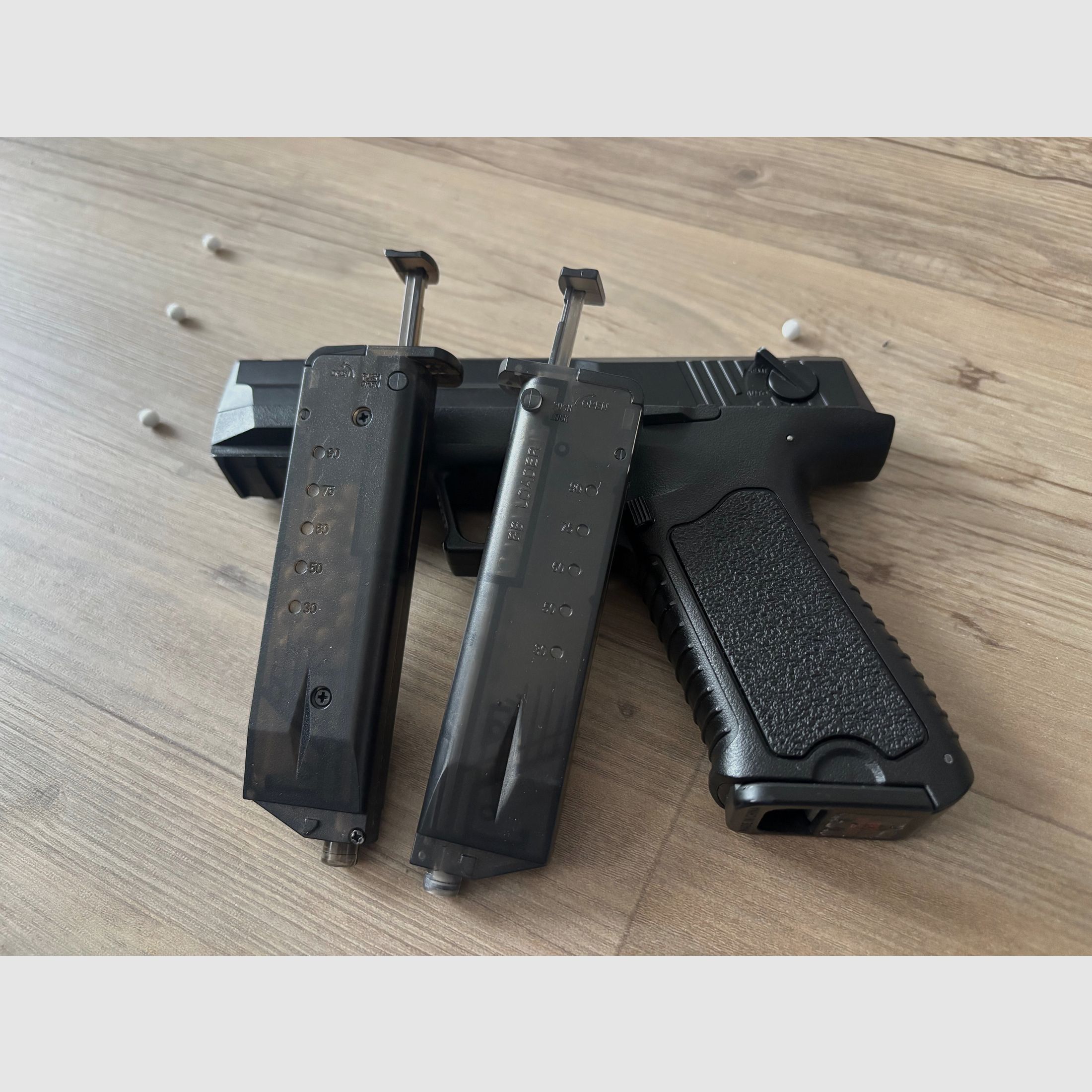 Airsoft Bundle 0,5J | G&G CM16 Raider + CYMA CM.127 | viele Magazine + Gear