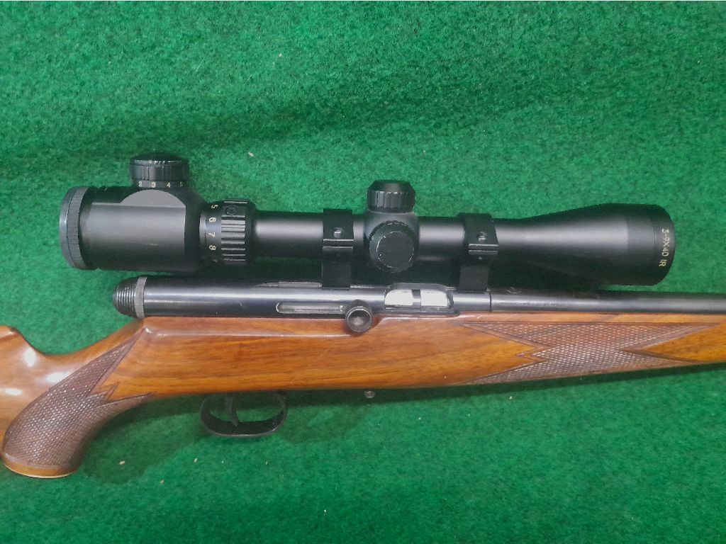 Krico calibre .22" semiautomático