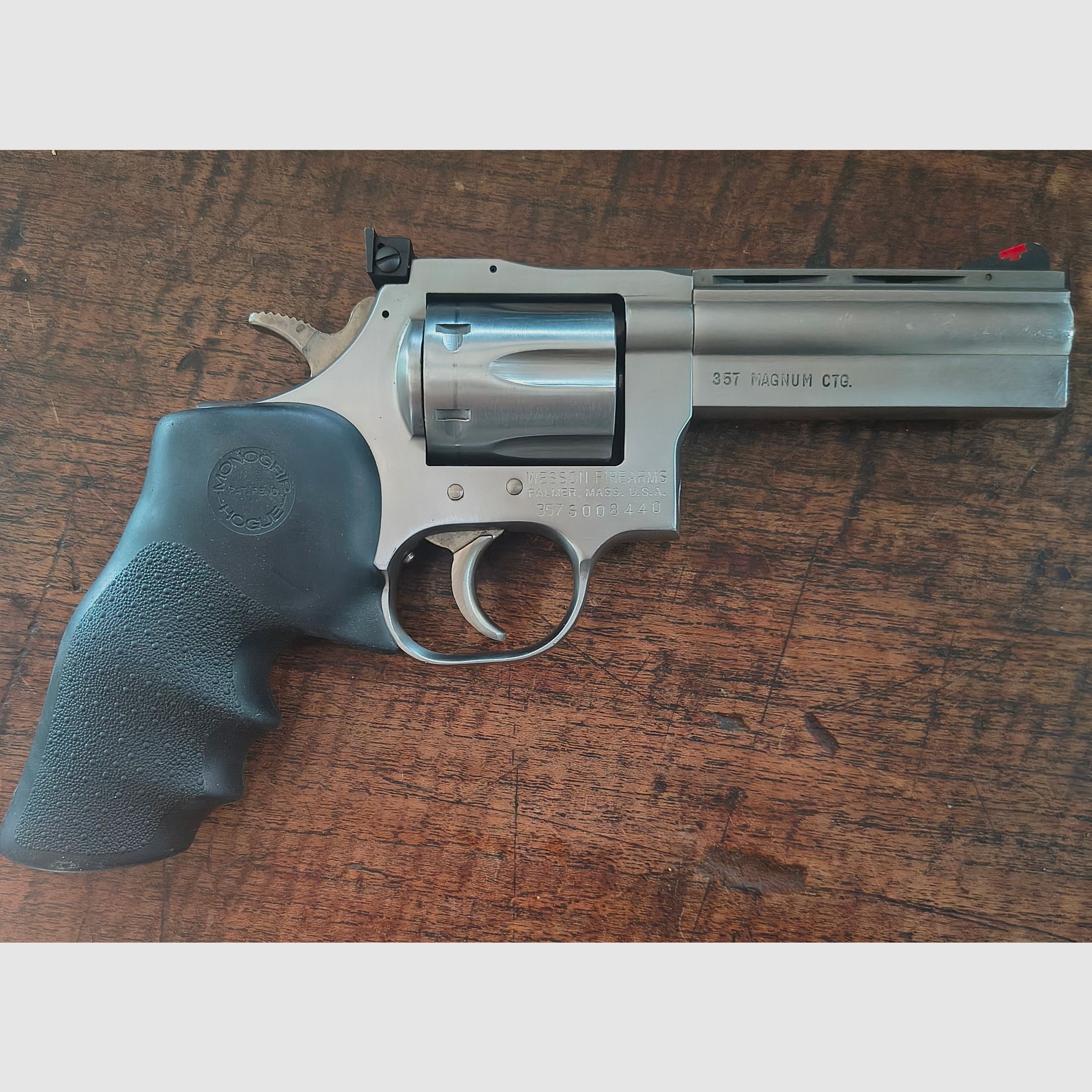 Dan Wesson Pistol Pack 715 VH complete