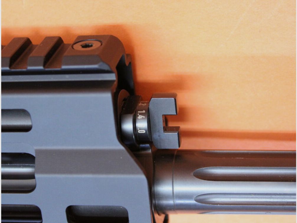 B&T AG Ha.Büchse .308Win B&T AG APC308 PRO DMR canna da 480mm con MFD 5/8-24/ calcio pieghevole/ caricatore di riserva, immagine 3 di 8