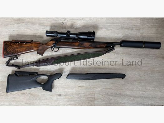 Sauer 404 Synchro XT con culata de madera HK8