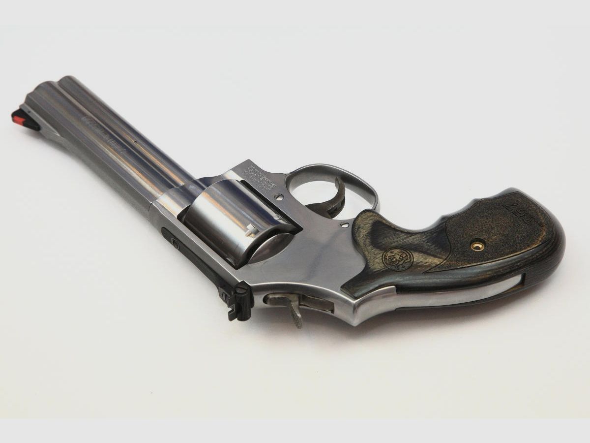 Smith & Wesson – Model 686 Plus, Bild 6 von 7