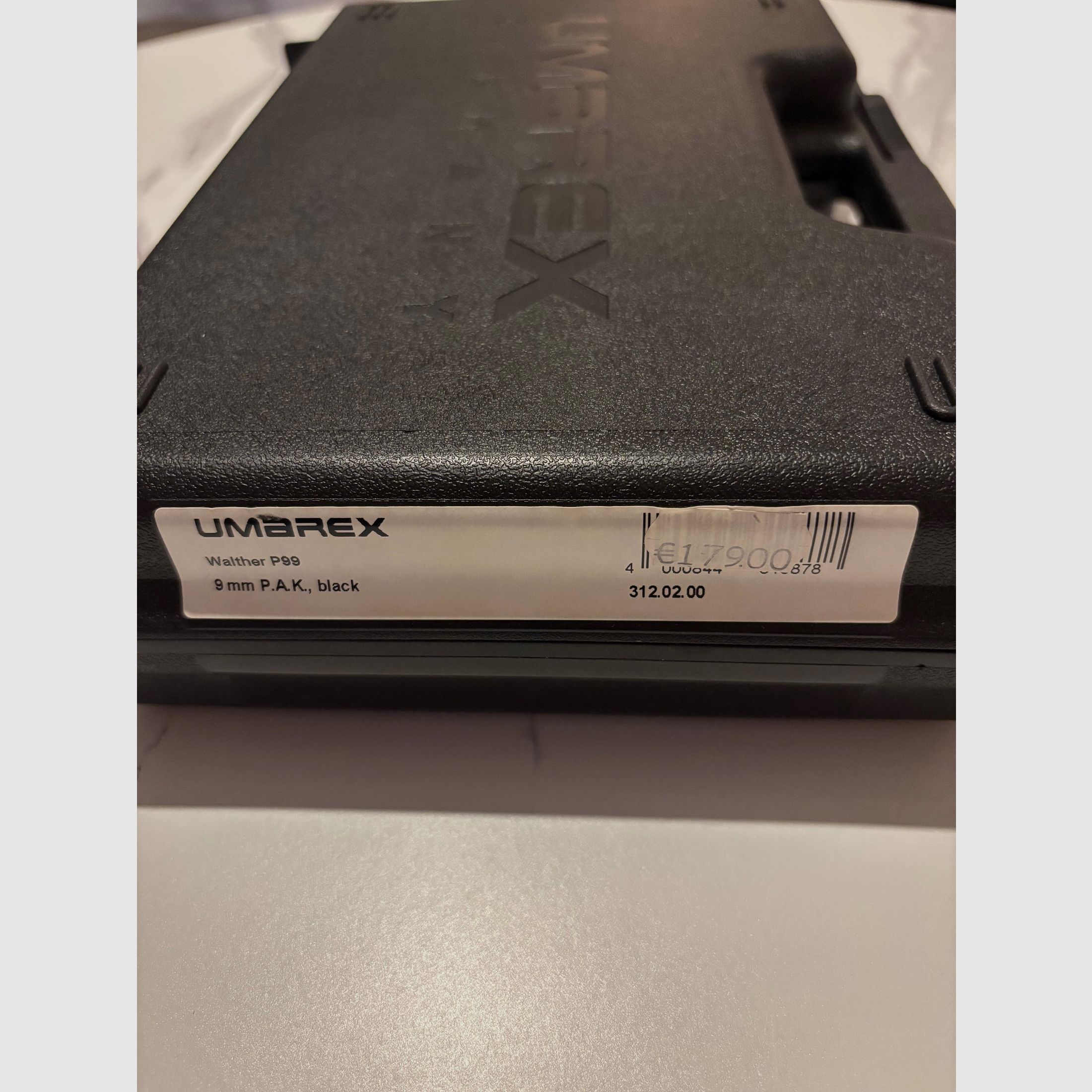 Umarex Walther P99 blank firing pistol 9mm P.A.K. black